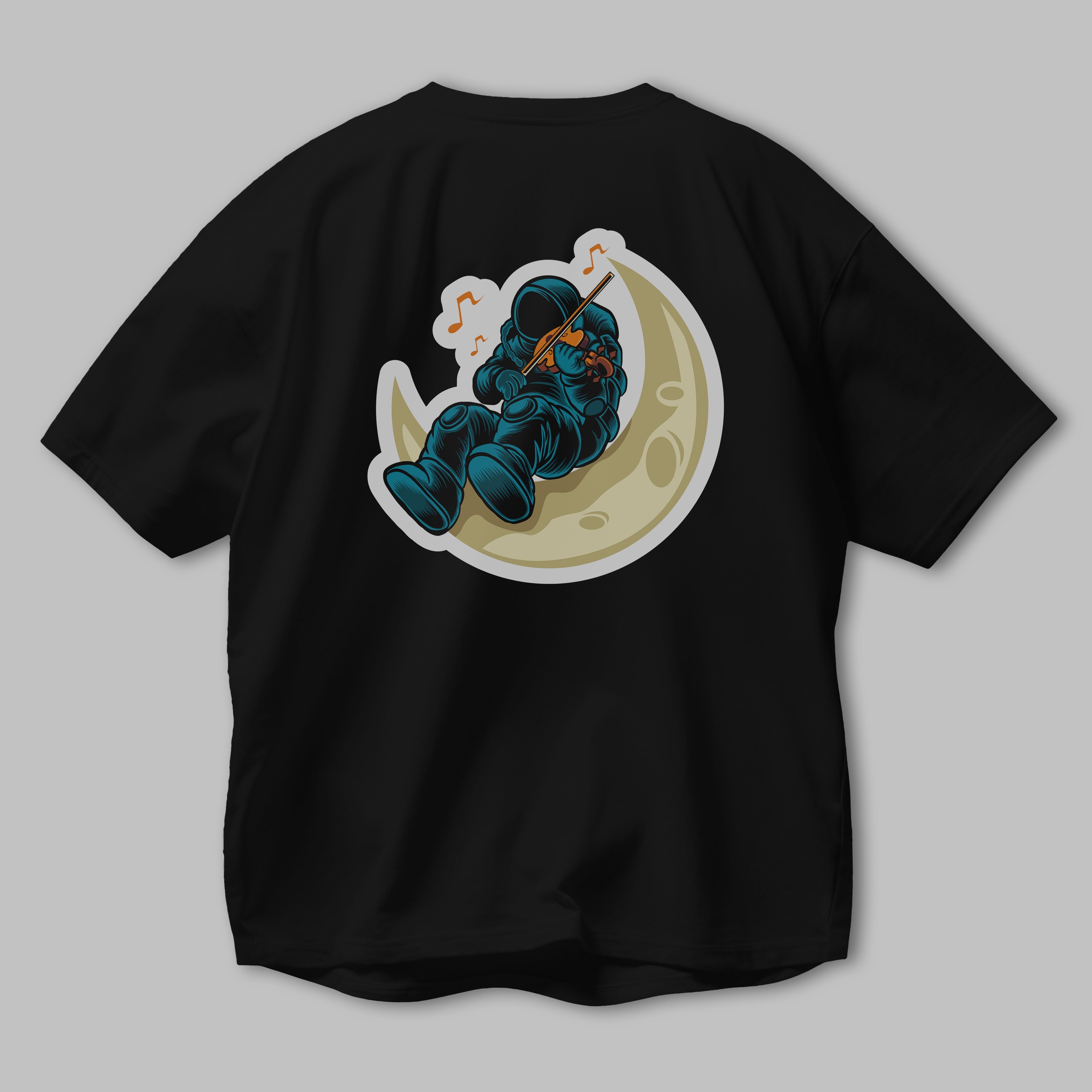 Playing Vionist in Space Sticker Arka Baskılı Oversize t-shirt Erkek Kadın Unisex