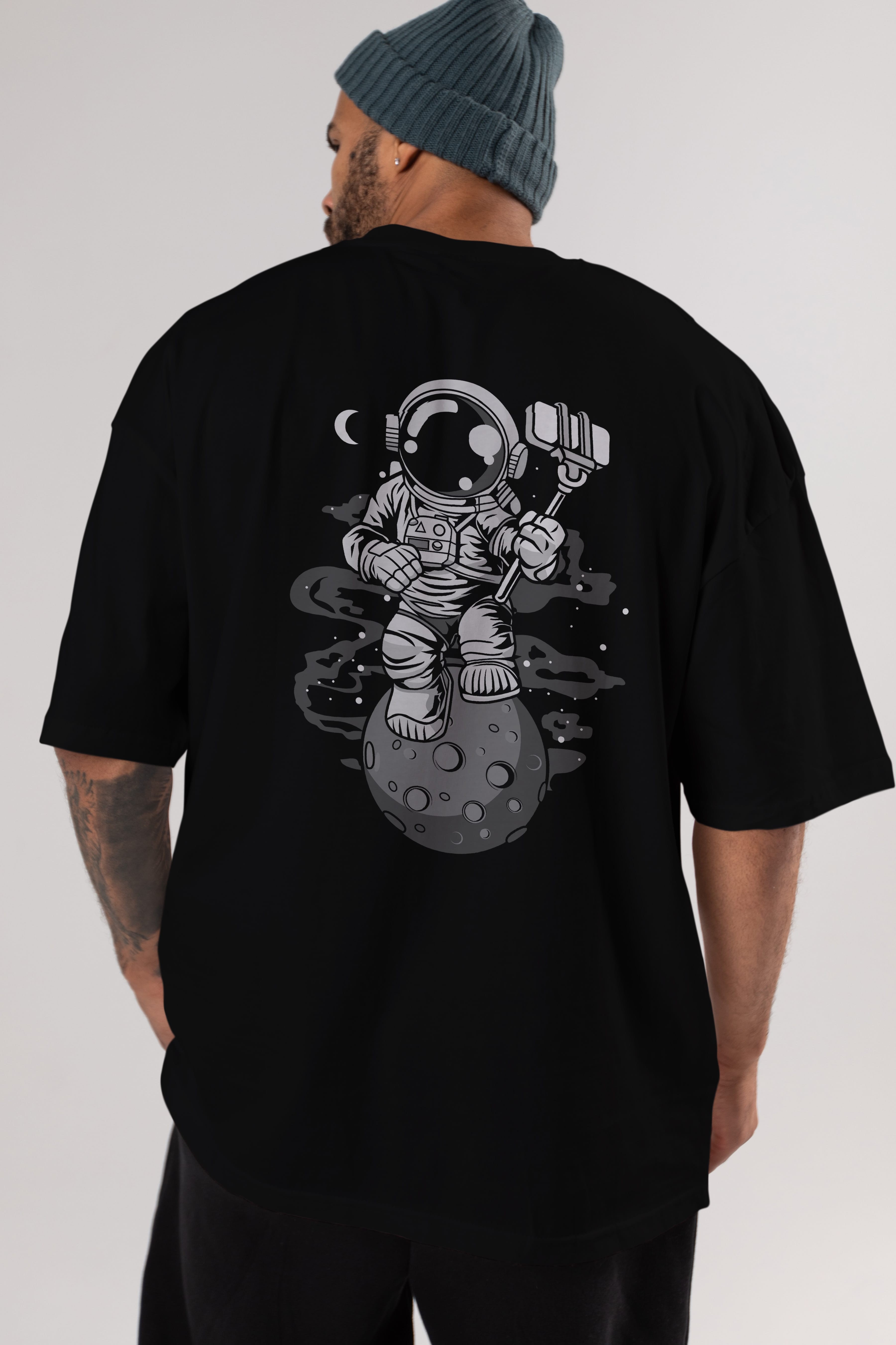 Astronaut Selfie Arka Baskılı Oversize t-shirt Erkek Kadın Unisex