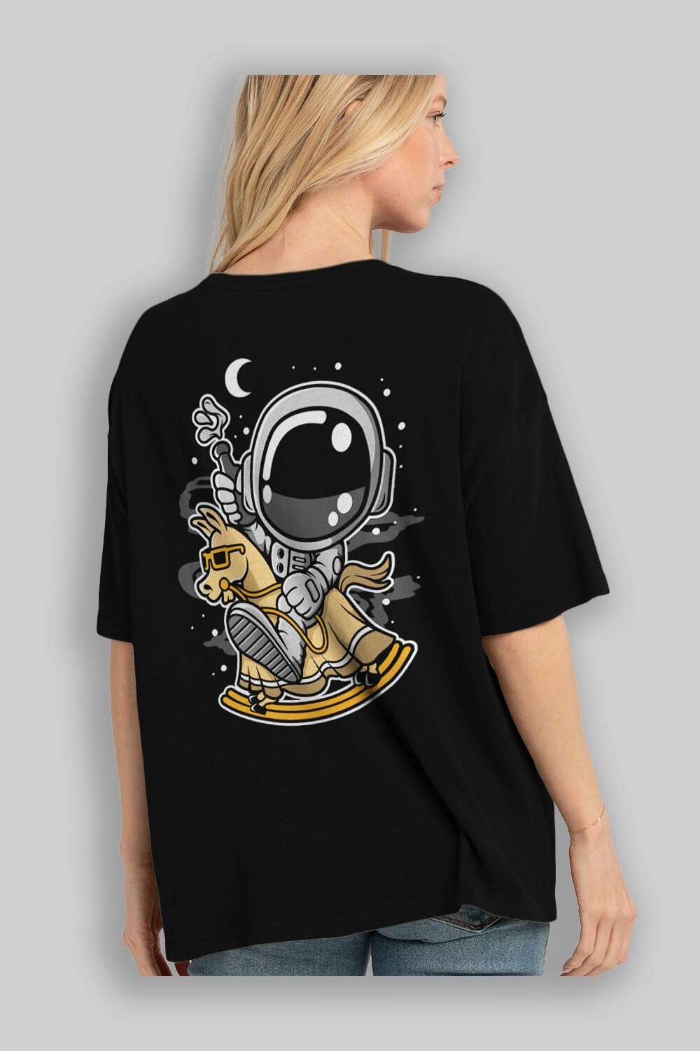 Astronaut RidingToy Horse Arka Baskılı Oversize t-shirt Erkek Kadın Unisex