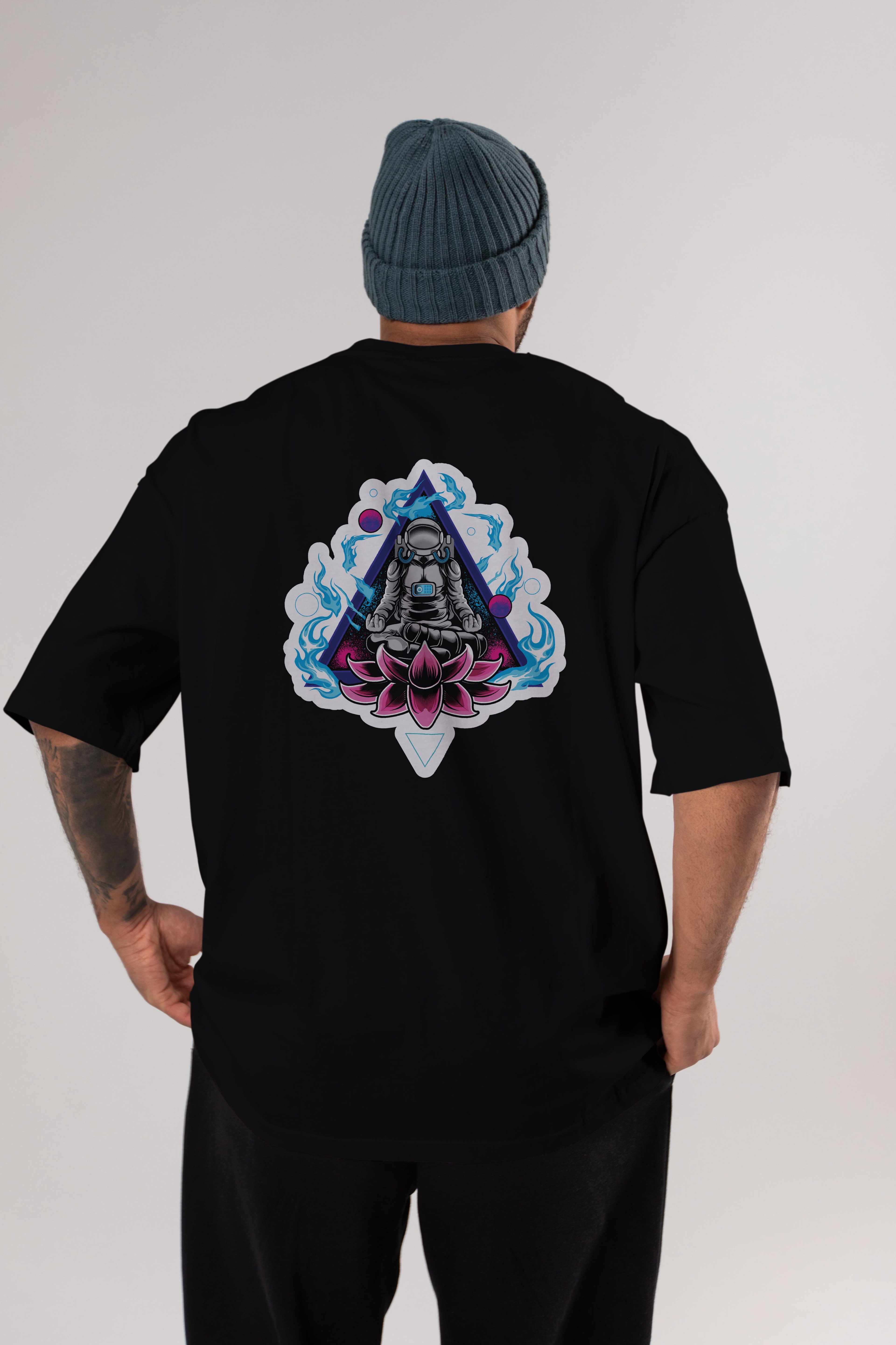 Astronaut Meditation Sticker Arka Baskılı Oversize t-shirt Erkek Kadın Unisex
