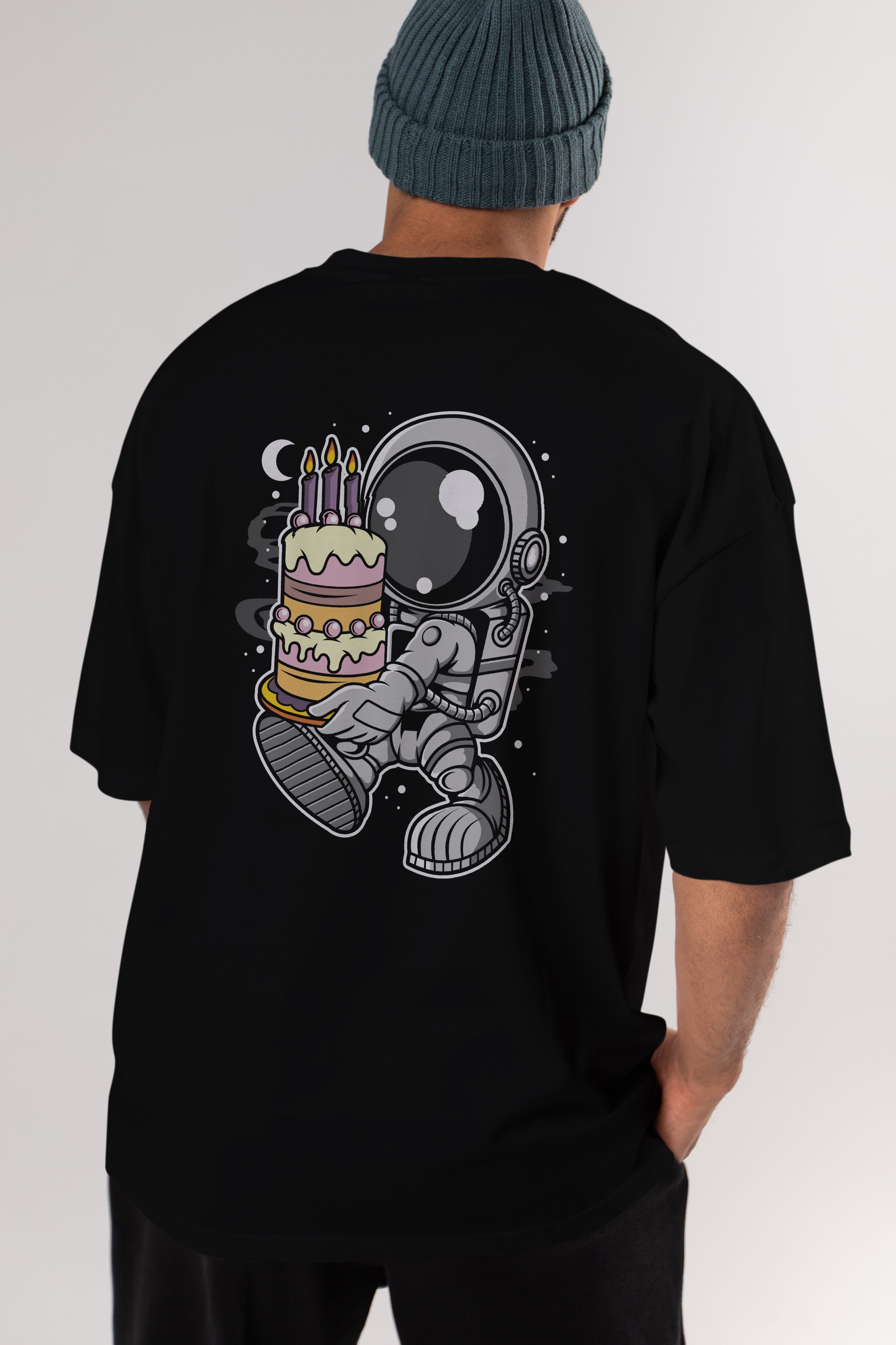 Astronaut Birthday Cake Arka Baskılı Oversize t-shirt Erkek Kadın Unisex