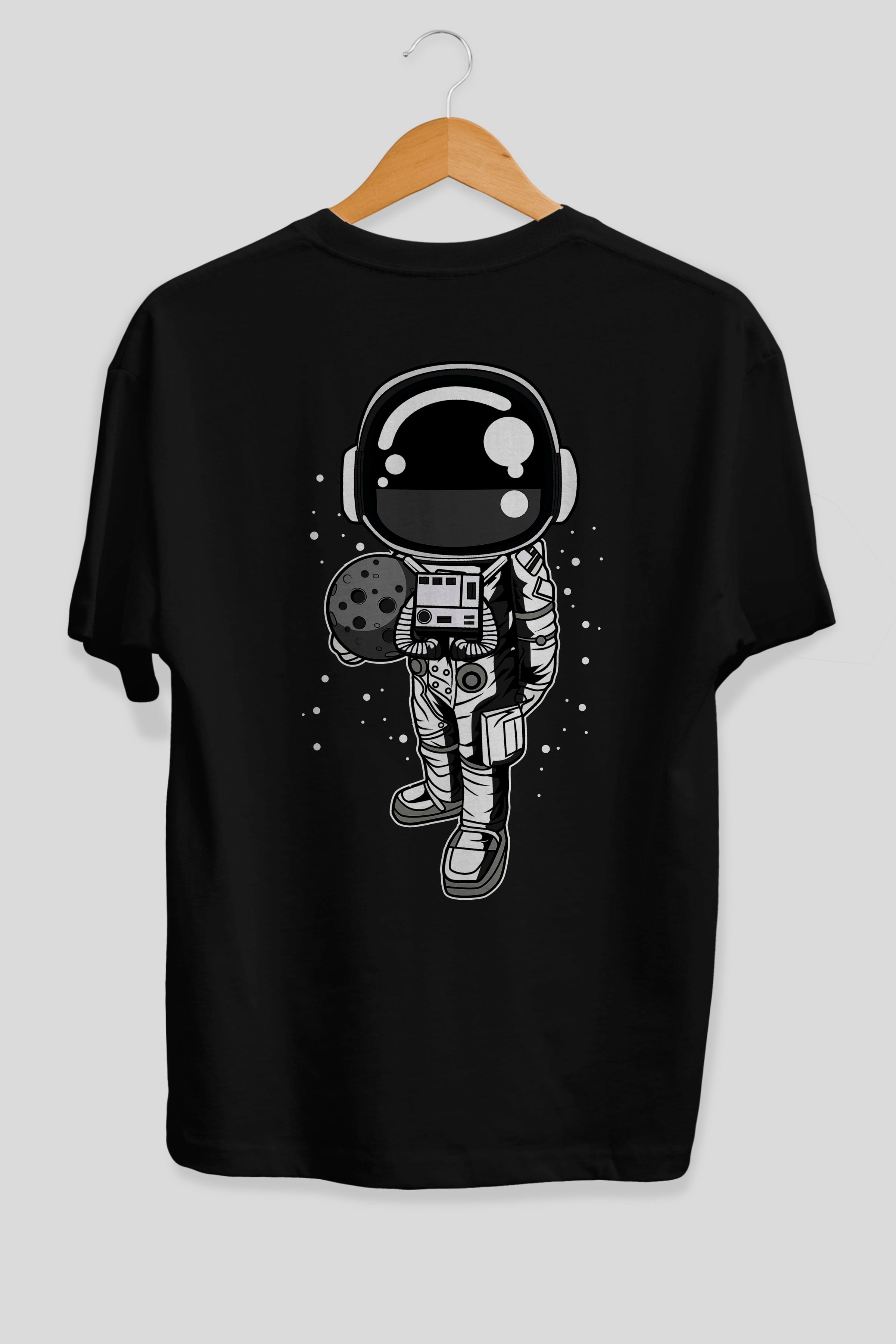 Astronaut Holding The Moon Arka Baskılı Oversize t-shirt Erkek Kadın Unisex