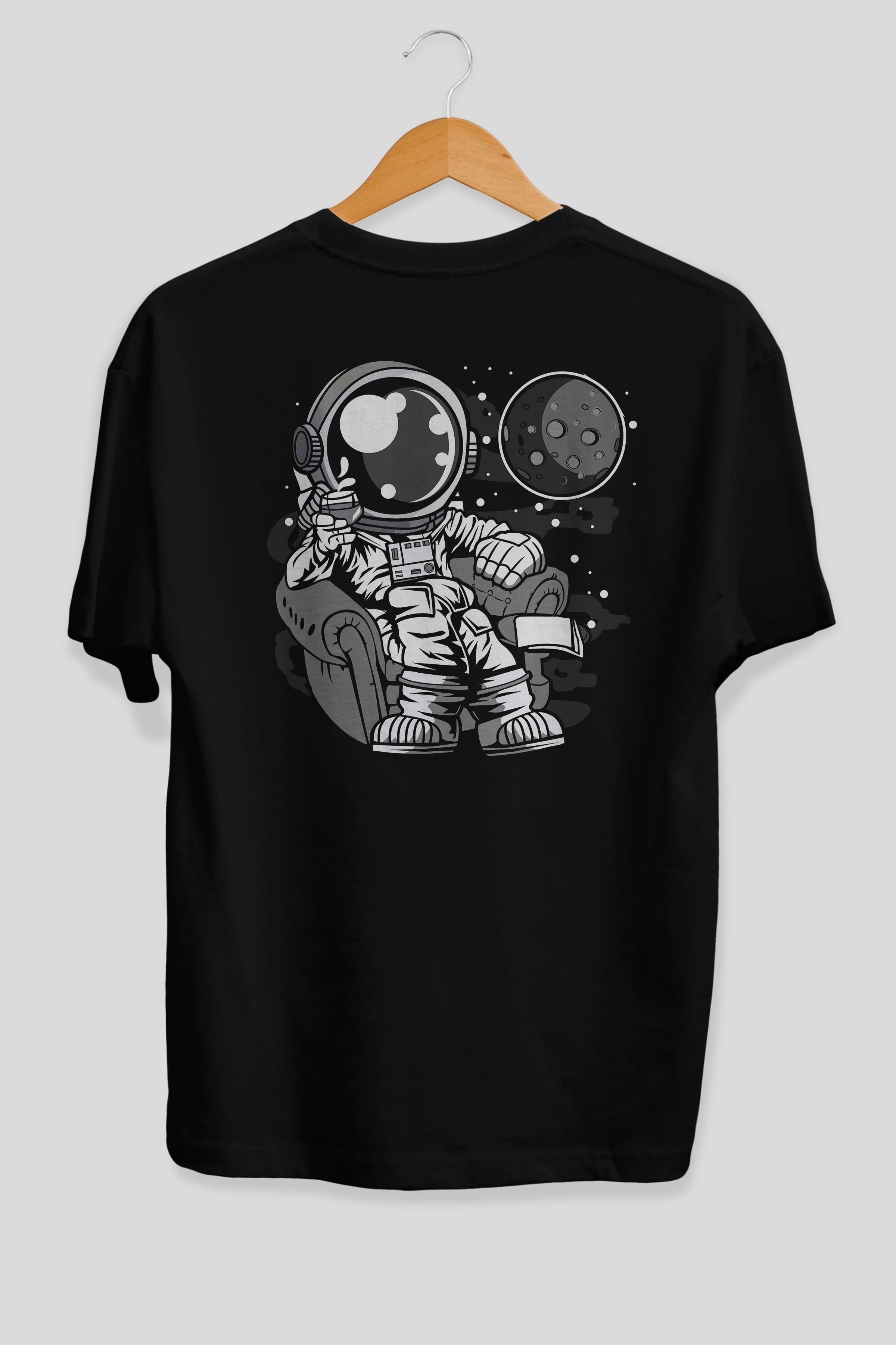 Astronaut Drinking And Relax Arka Baskılı Oversize t-shirt Erkek Kadın Unisex