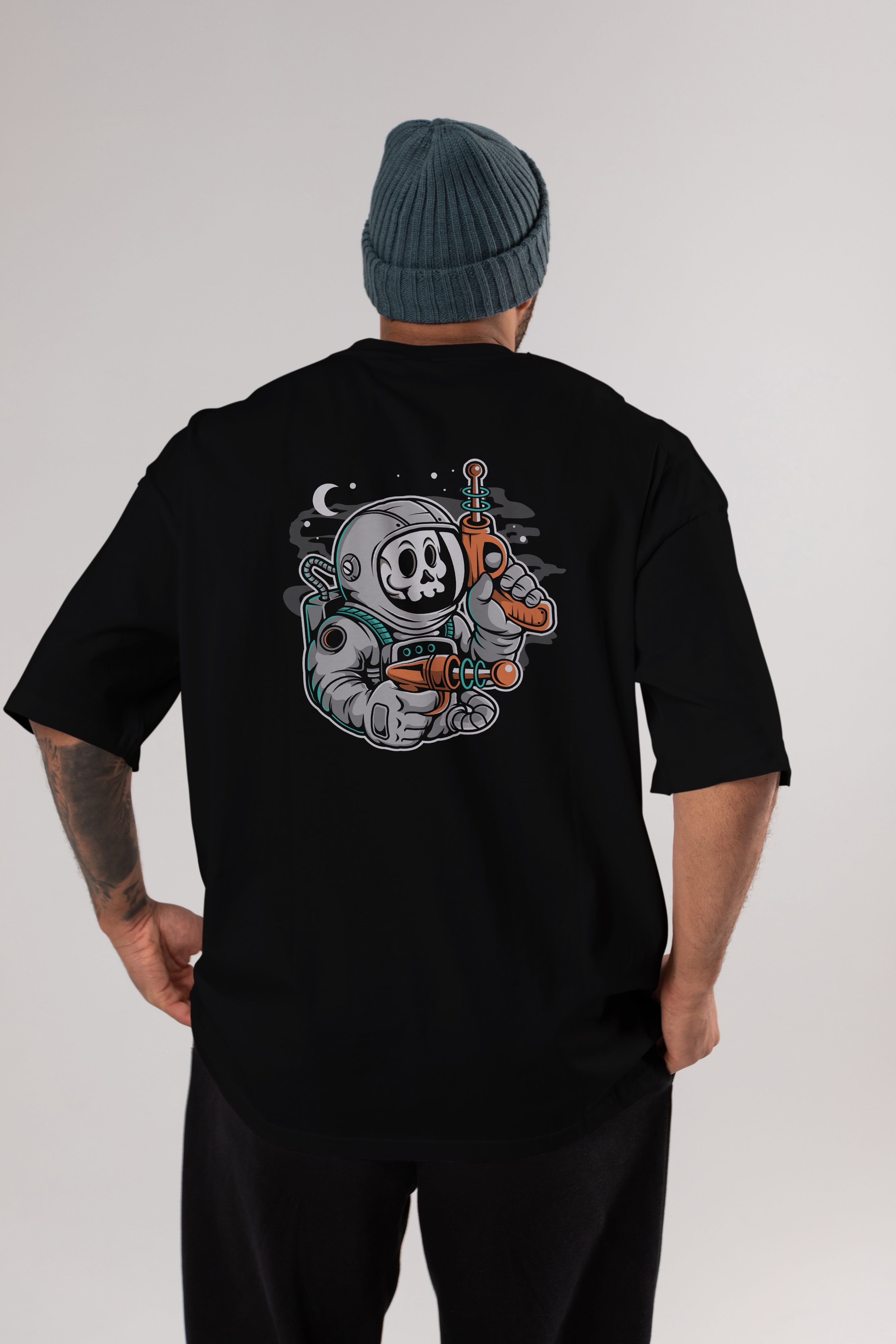 Astronaut Ray Gun Arka Baskılı Oversize t-shirt Erkek Kadın Unisex