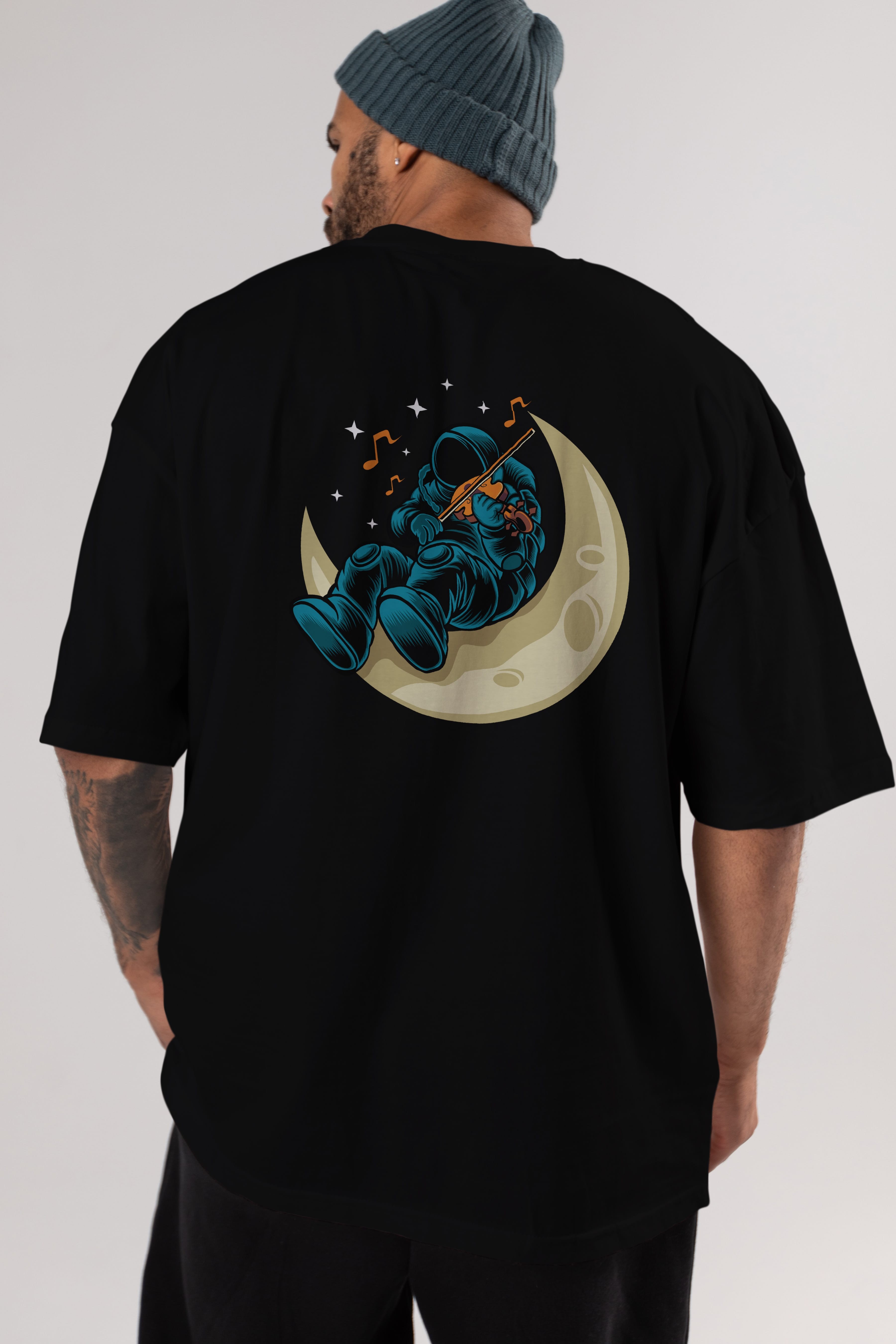 Playing Vionist in Space Arka Baskılı Oversize t-shirt Erkek Kadın Unisex