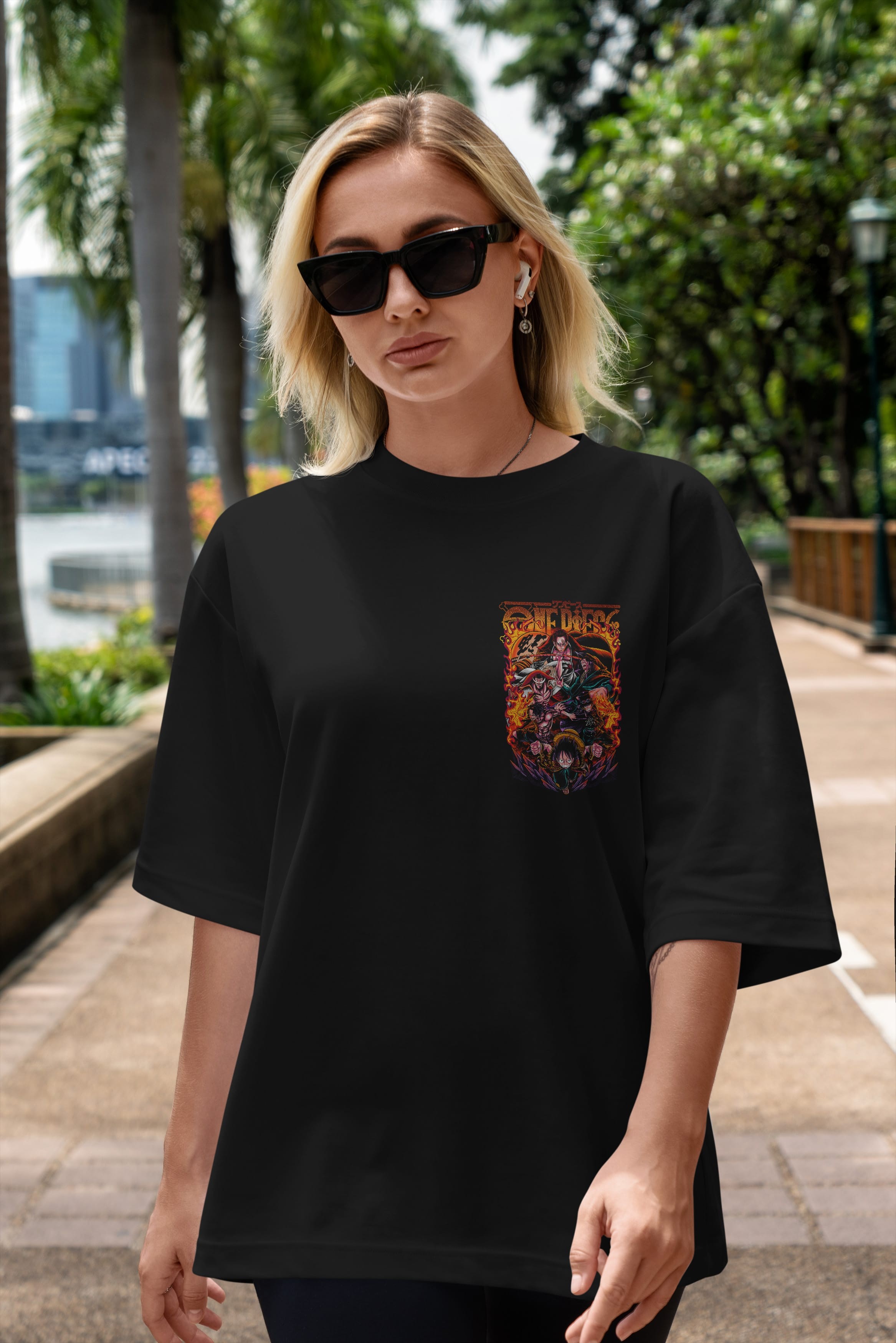 ONE PIECE (3) Ön Sol Baskılı Oversize t-shirt Erkek Kadın Unisex %100 Pamuk Bisiklet Yaka tişort