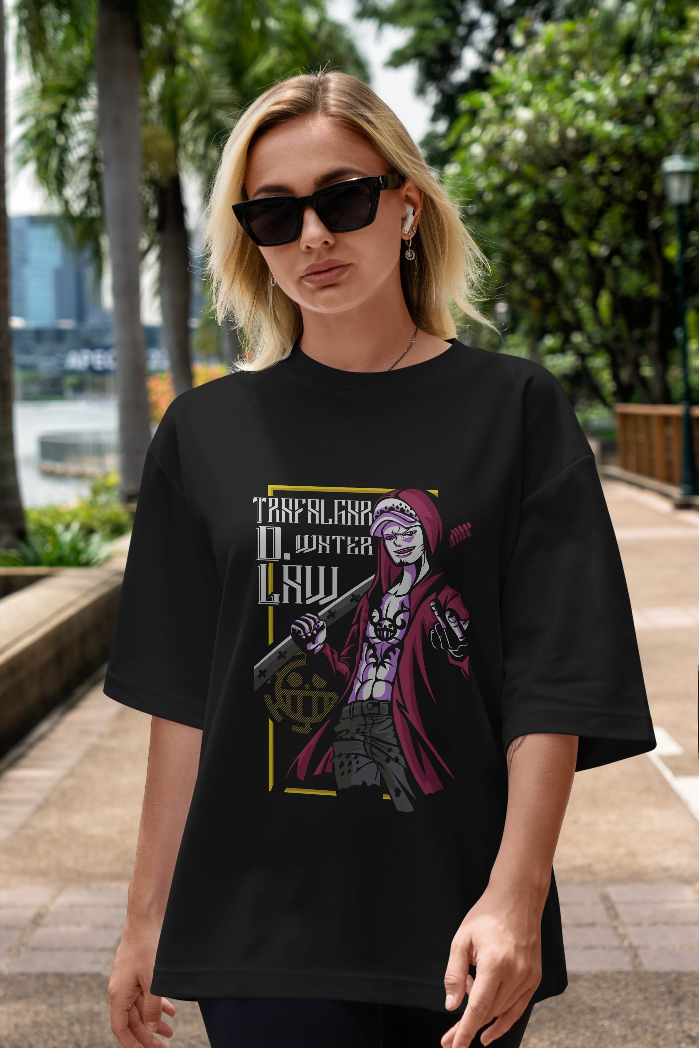 Trafalgar D. Water Law Anime Ön Baskılı Oversize t-shirt Erkek Kadın Unisex