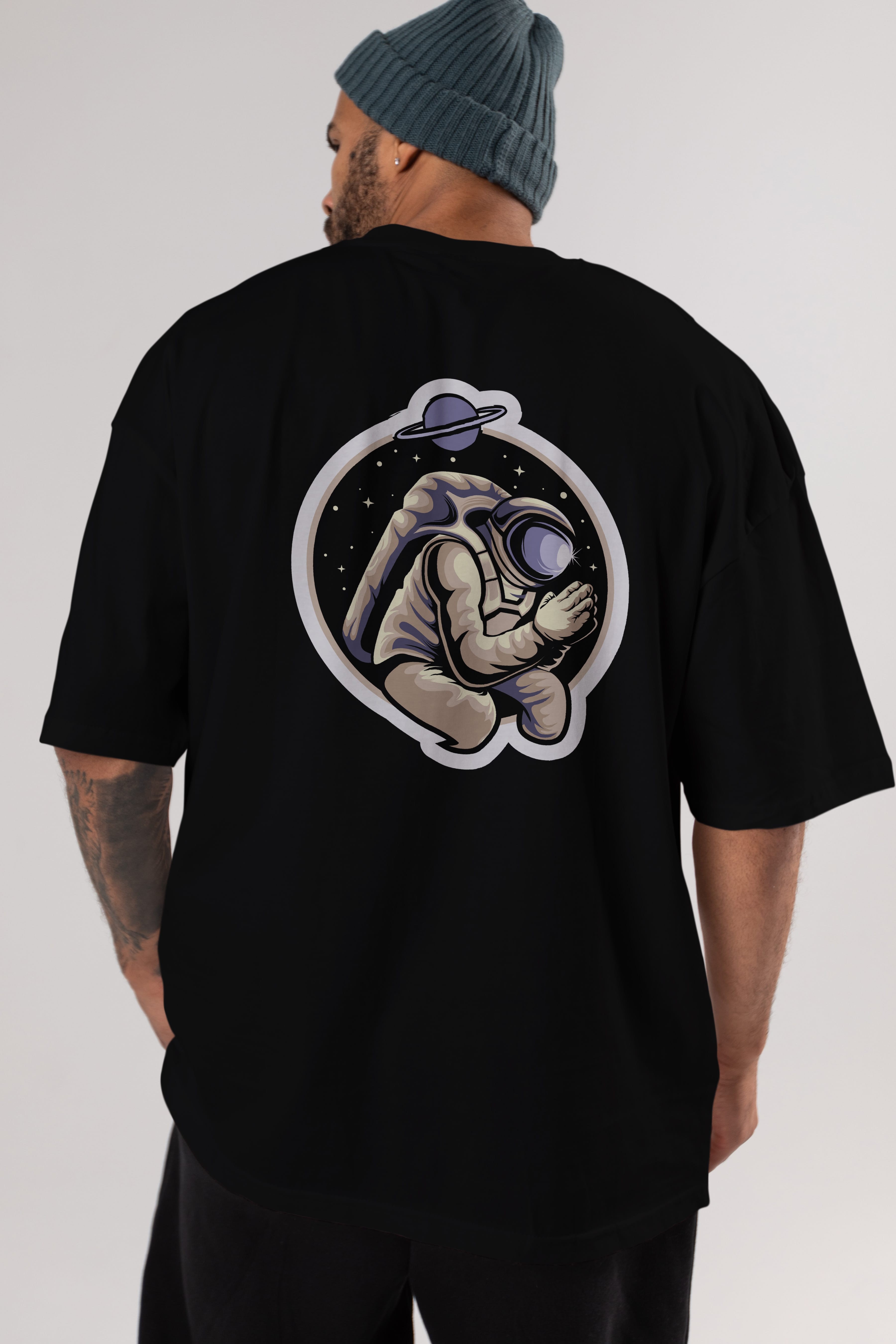 Astronaut Praying Sticker Arka Baskılı Oversize t-shirt Erkek Kadın Unisex