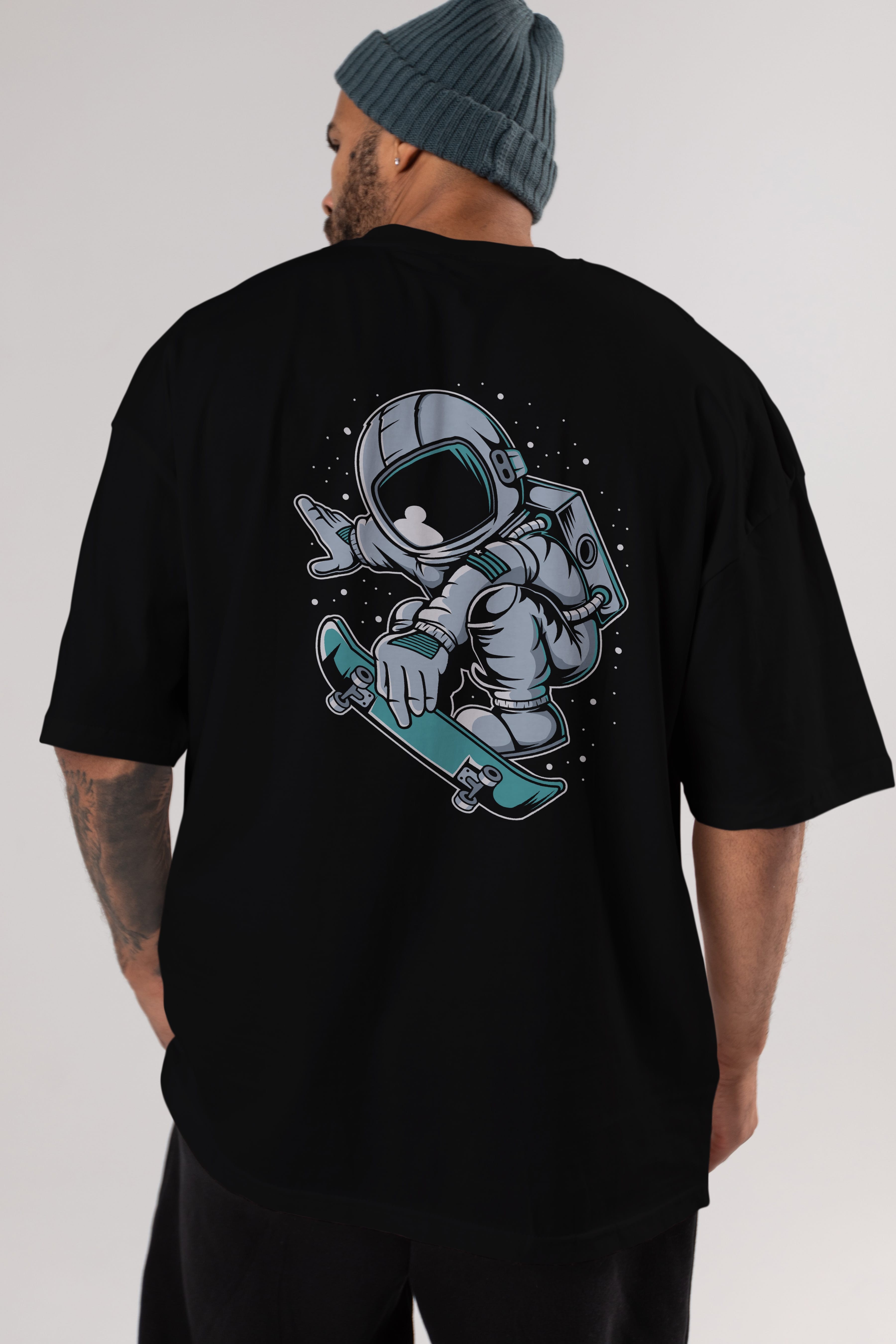 Astronaut Skateboard Jump Arka Baskılı Oversize t-shirt Erkek Kadın Unisex