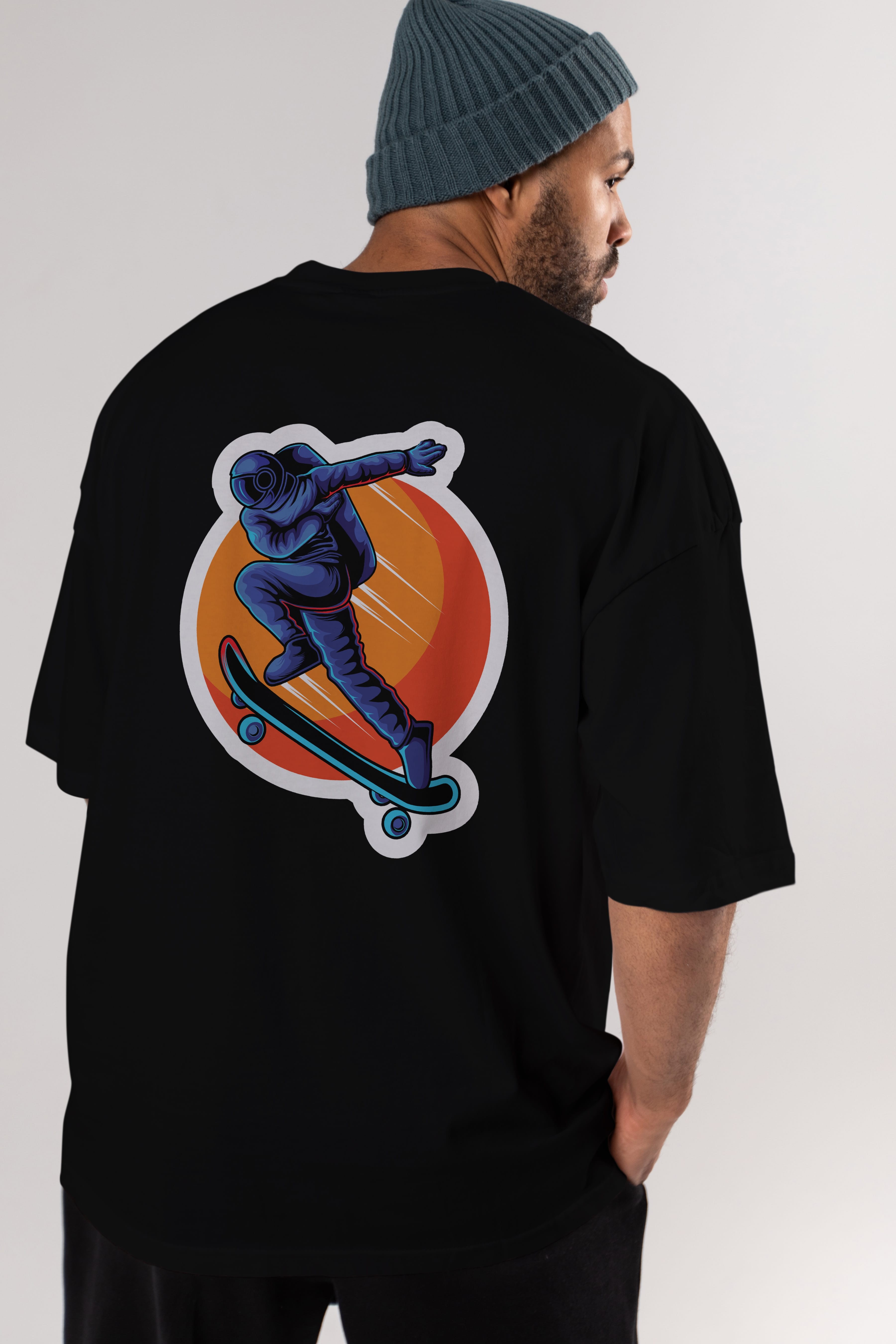 Astroskate Run Sticker Arka Baskılı Oversize t-shirt Erkek Kadın Unisex