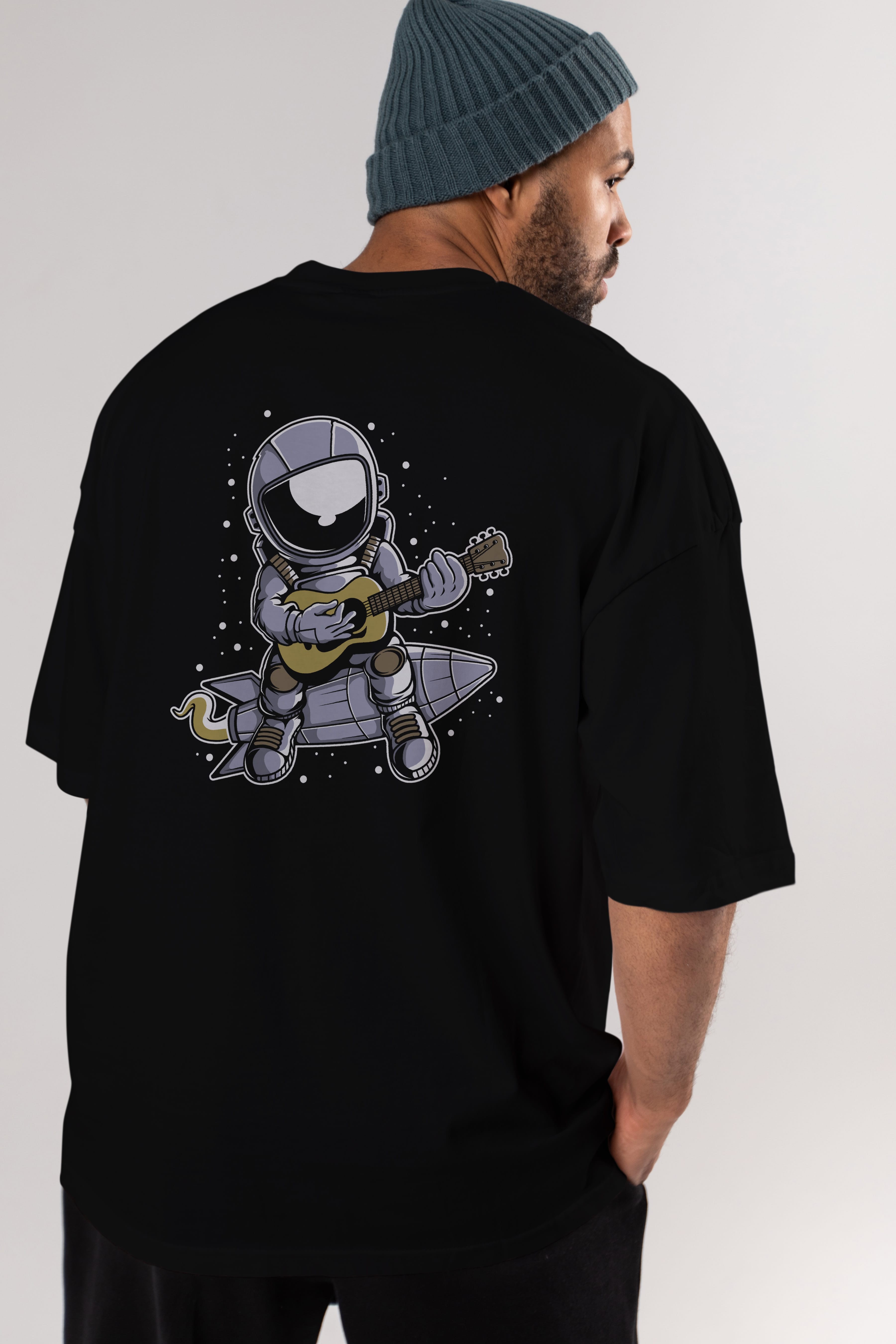 Astronaut Guitar (2) Arka Baskılı Oversize t-shirt Erkek Kadın Unisex