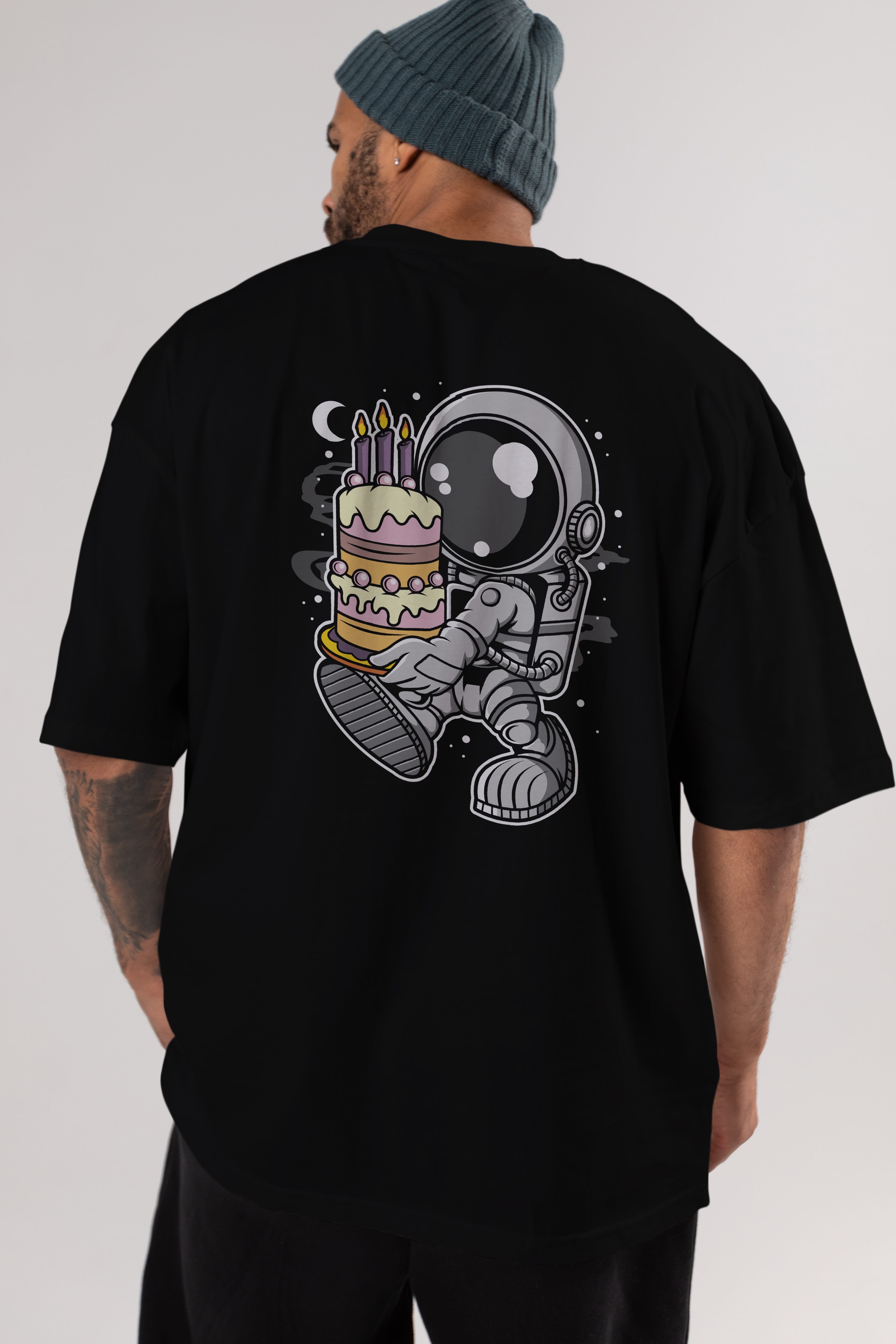 Astronaut Birthday Cake Arka Baskılı Oversize t-shirt Erkek Kadın Unisex