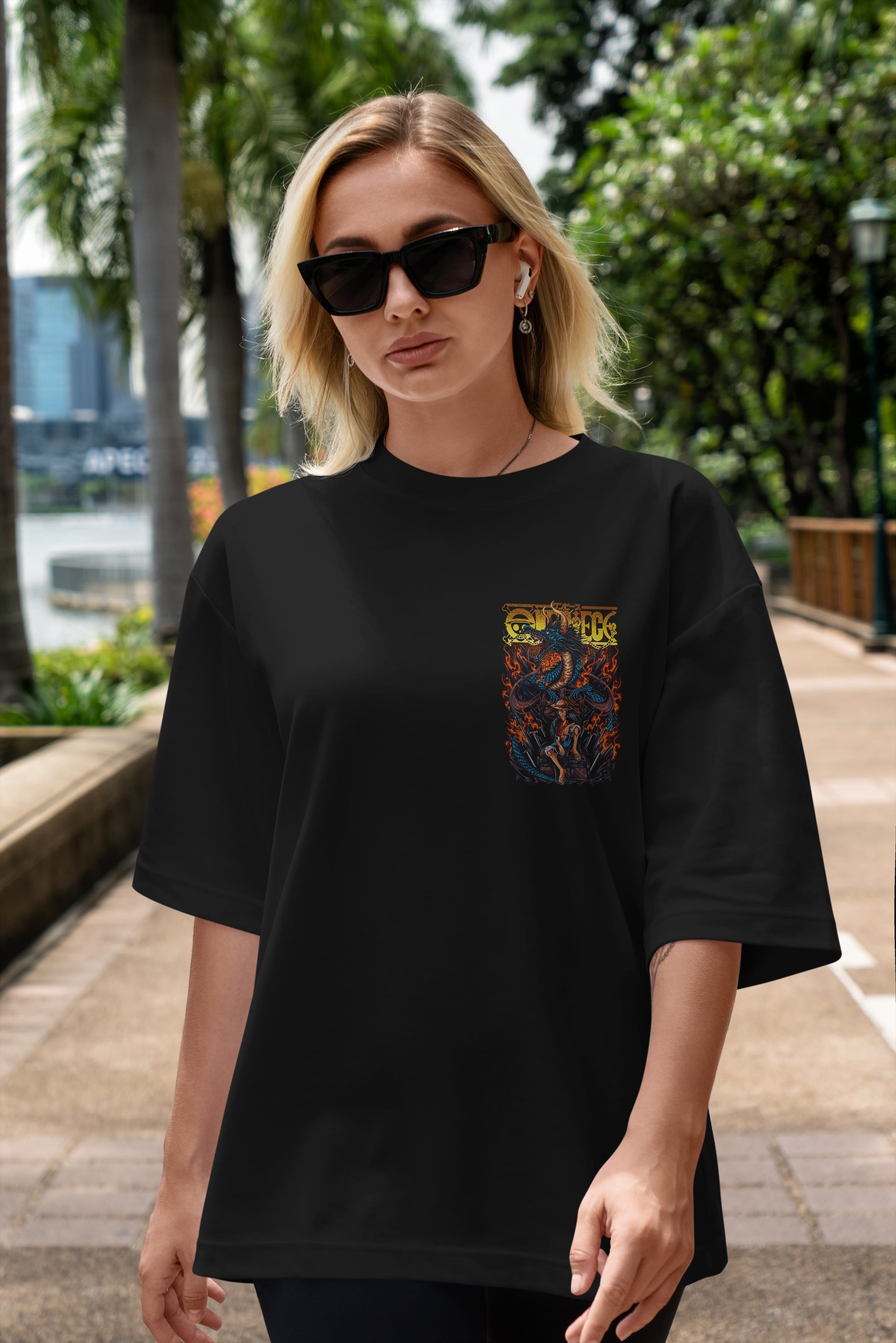 MONKEY D. LUFF-ONE PIECE Ön Sol Baskılı Oversize t-shirt Erkek Kadın Unisex %100 Pamuk Bisiklet Yaka tişort