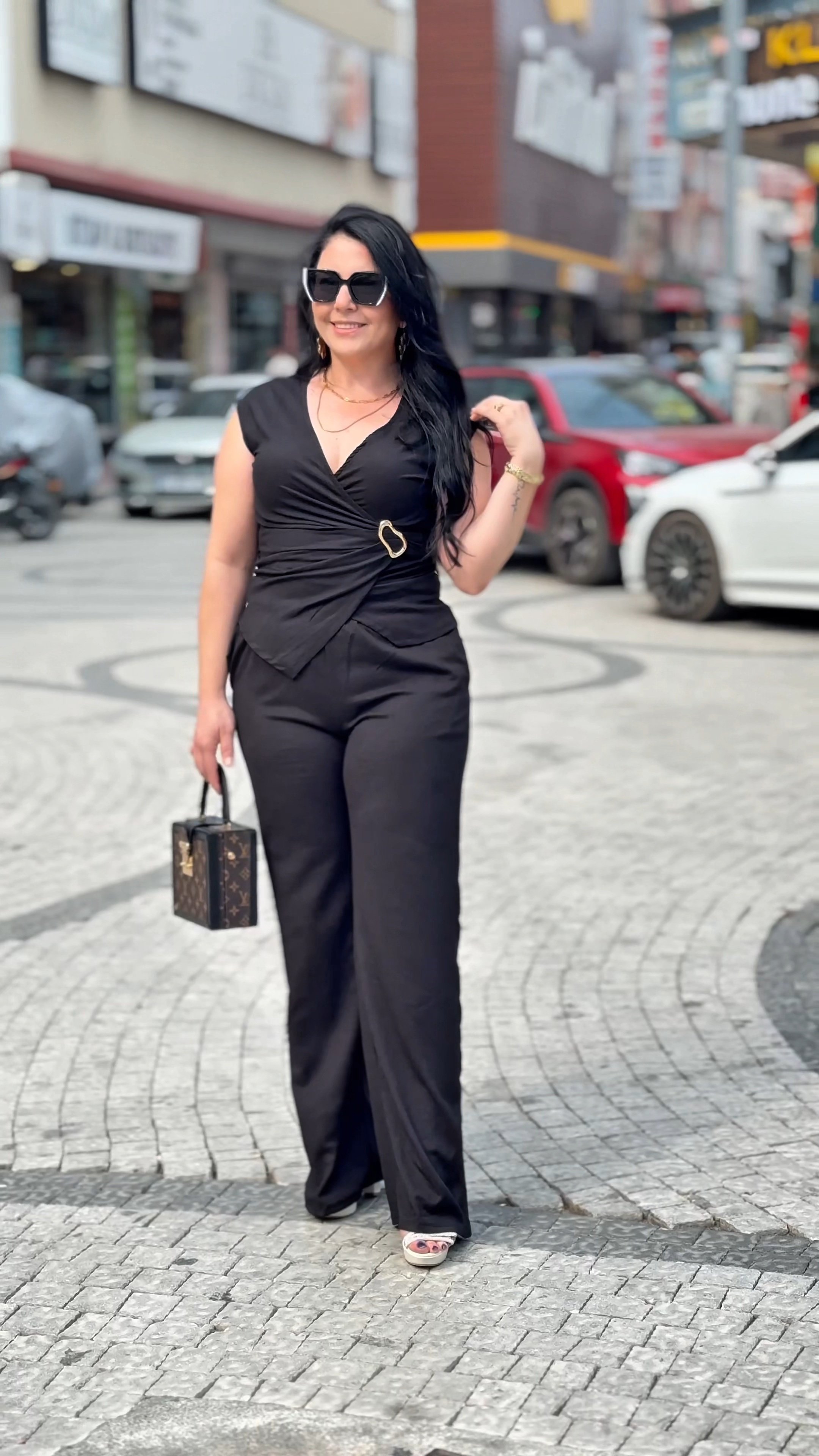 Takım hem şık hem spor kullanbileceginiz ✨️✨️