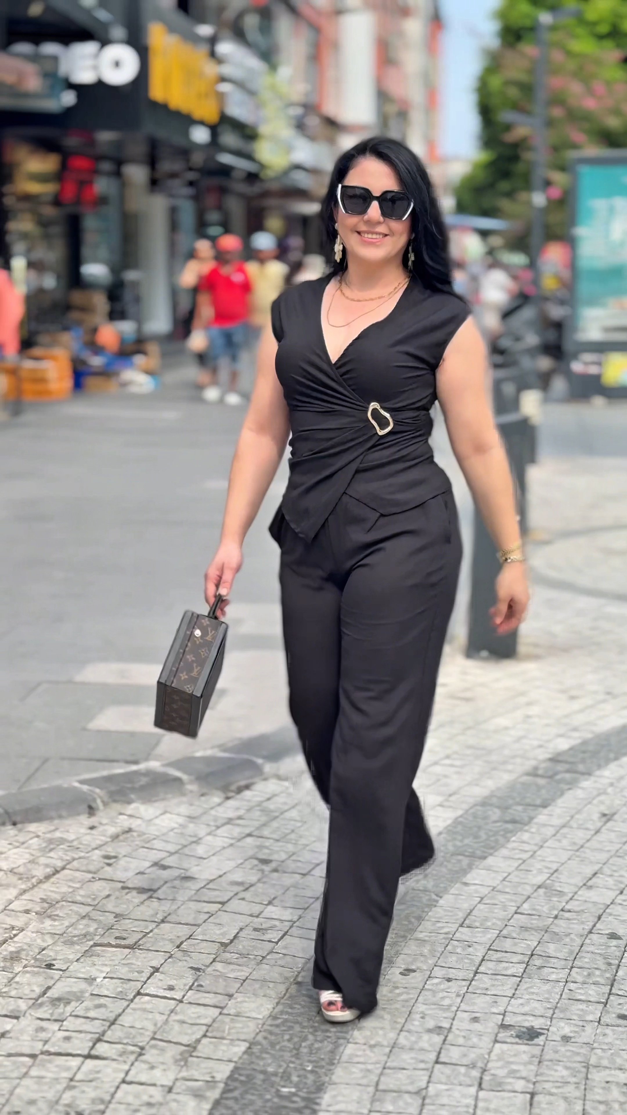 Takım hem şık hem spor kullanbileceginiz ✨️✨️