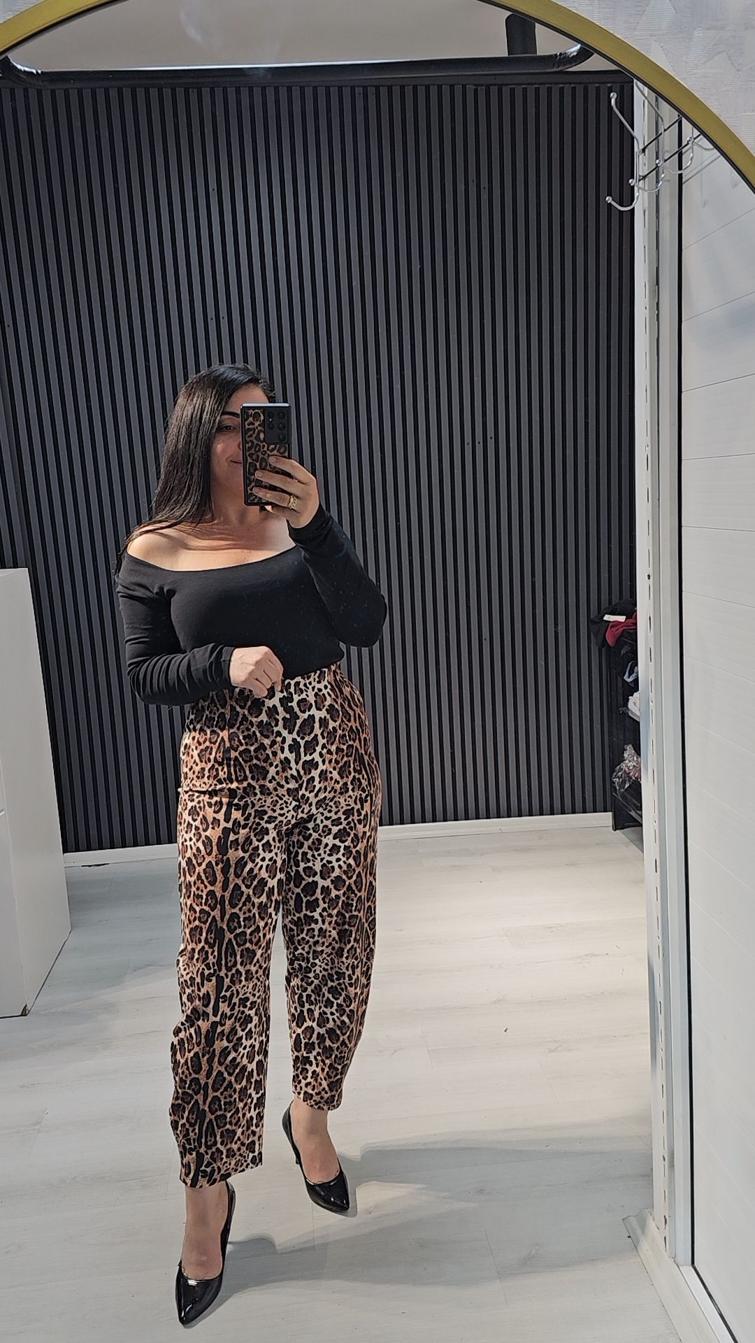 leopar pantolon nubuk kumaş olduca rahat ve esnek bel lastikli ✨️