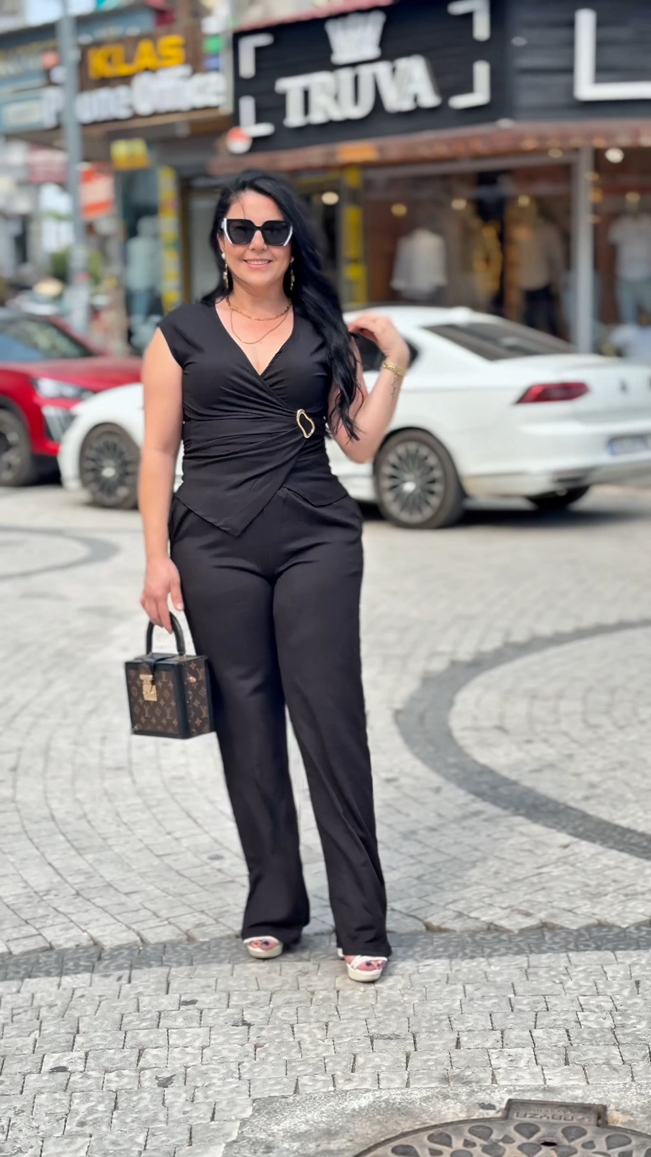 Takım hem şık hem spor kullanbileceginiz ✨️✨️