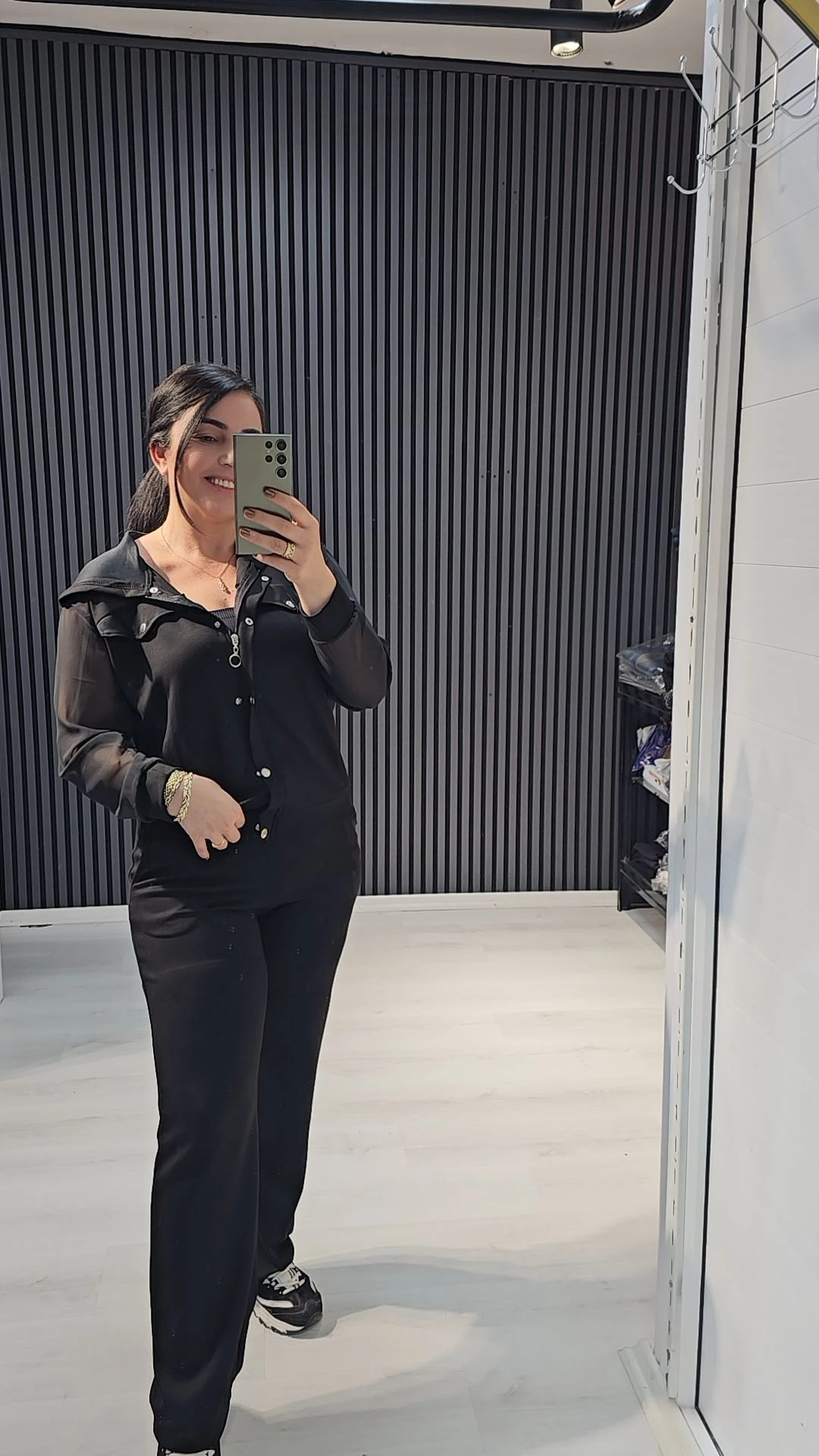 kolları tül kapşollu takım modal kumaş hem şık hem spor bir takım