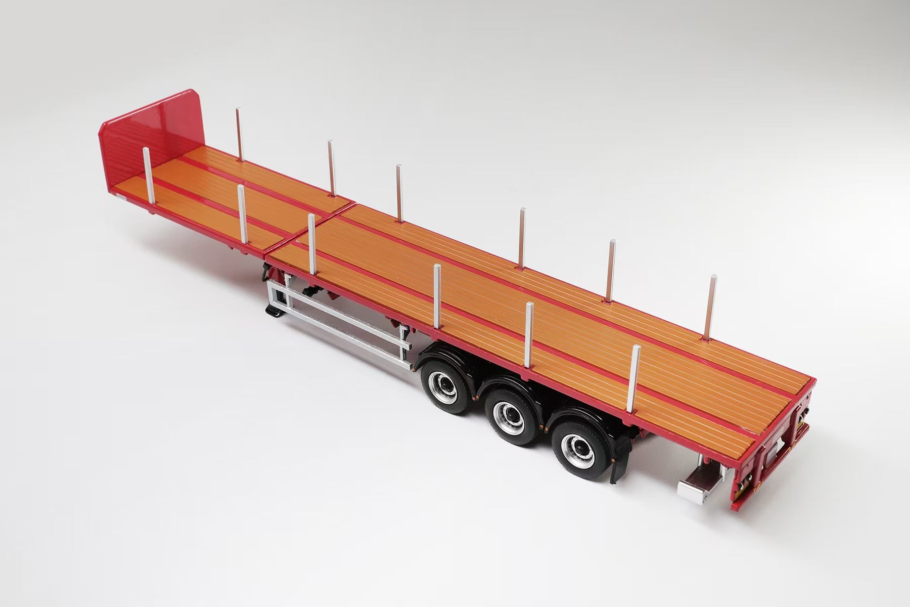 GCD BENZ Actros 3 axle tractor with retractable trailer (trailer) C/Red and White KS101-498