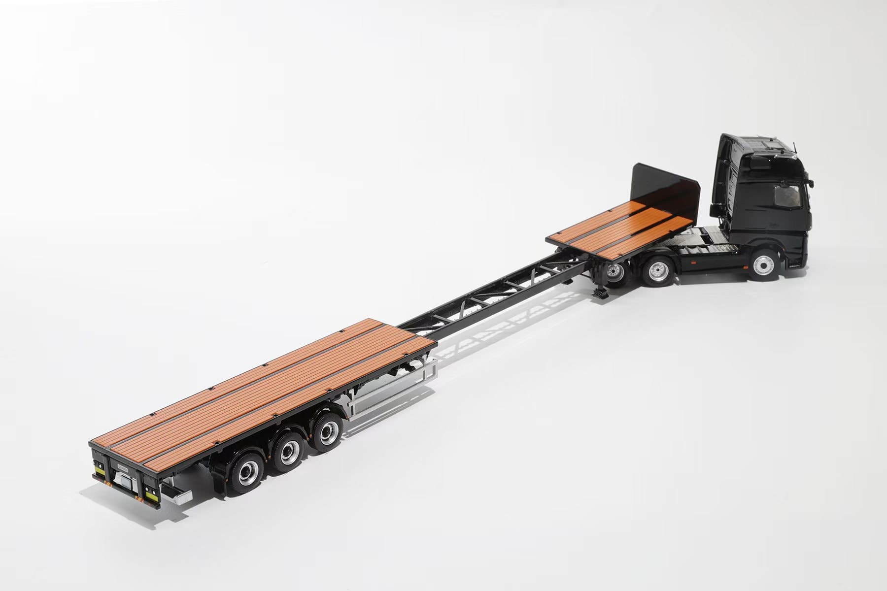 GCD BENZ Actros 3 axle tractor with retractable trailer (trailer) B/B/Black KS101-499