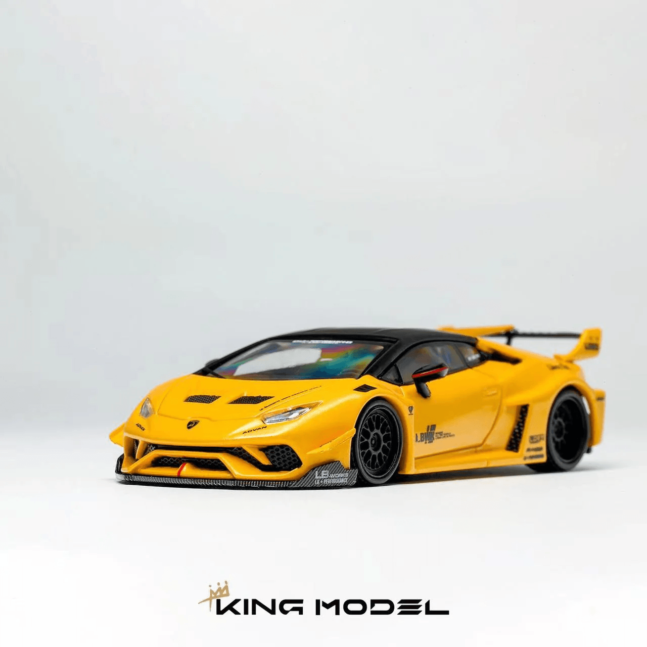 King Model 1:64 Lamborghini Huracan LBWK (2 RENK)