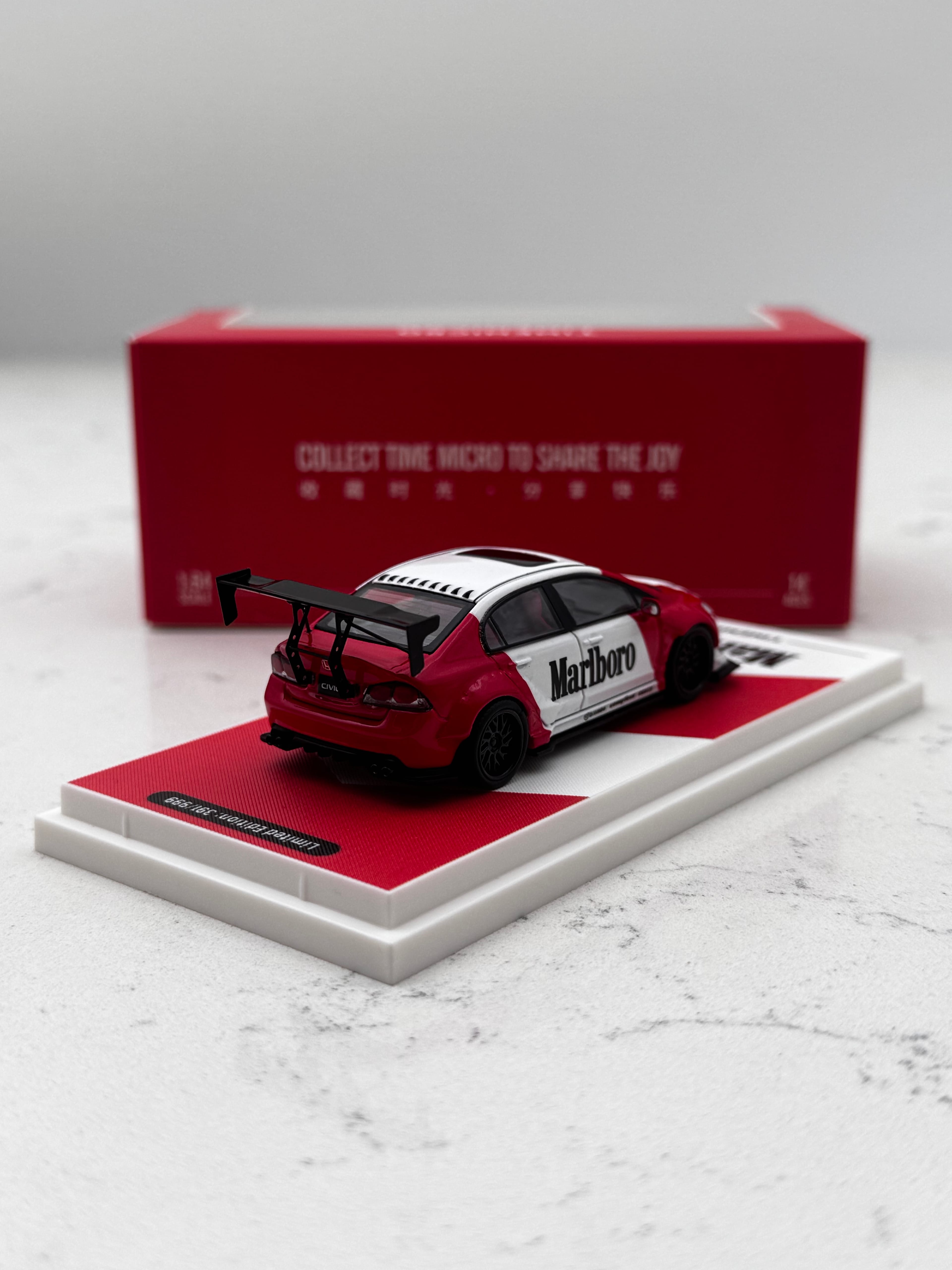 TİME MİCRO HONDA CİVİC MARLBORO FİGÜRLÜ