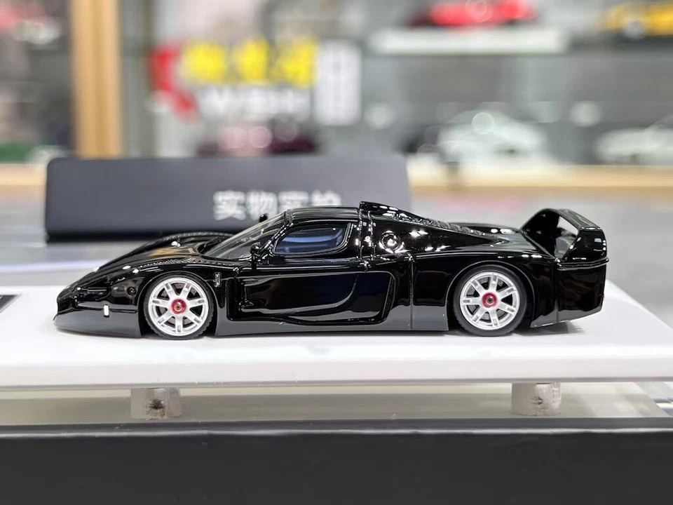 YM MODEL Maserati MC12 Stradale 199 LIMITED