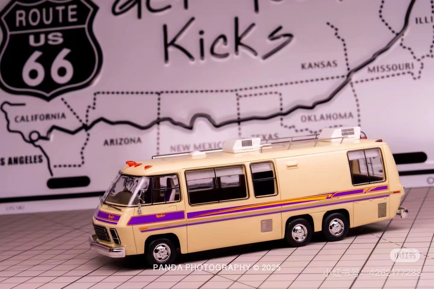 MK MINIATURES 1978 GMC Motorhome