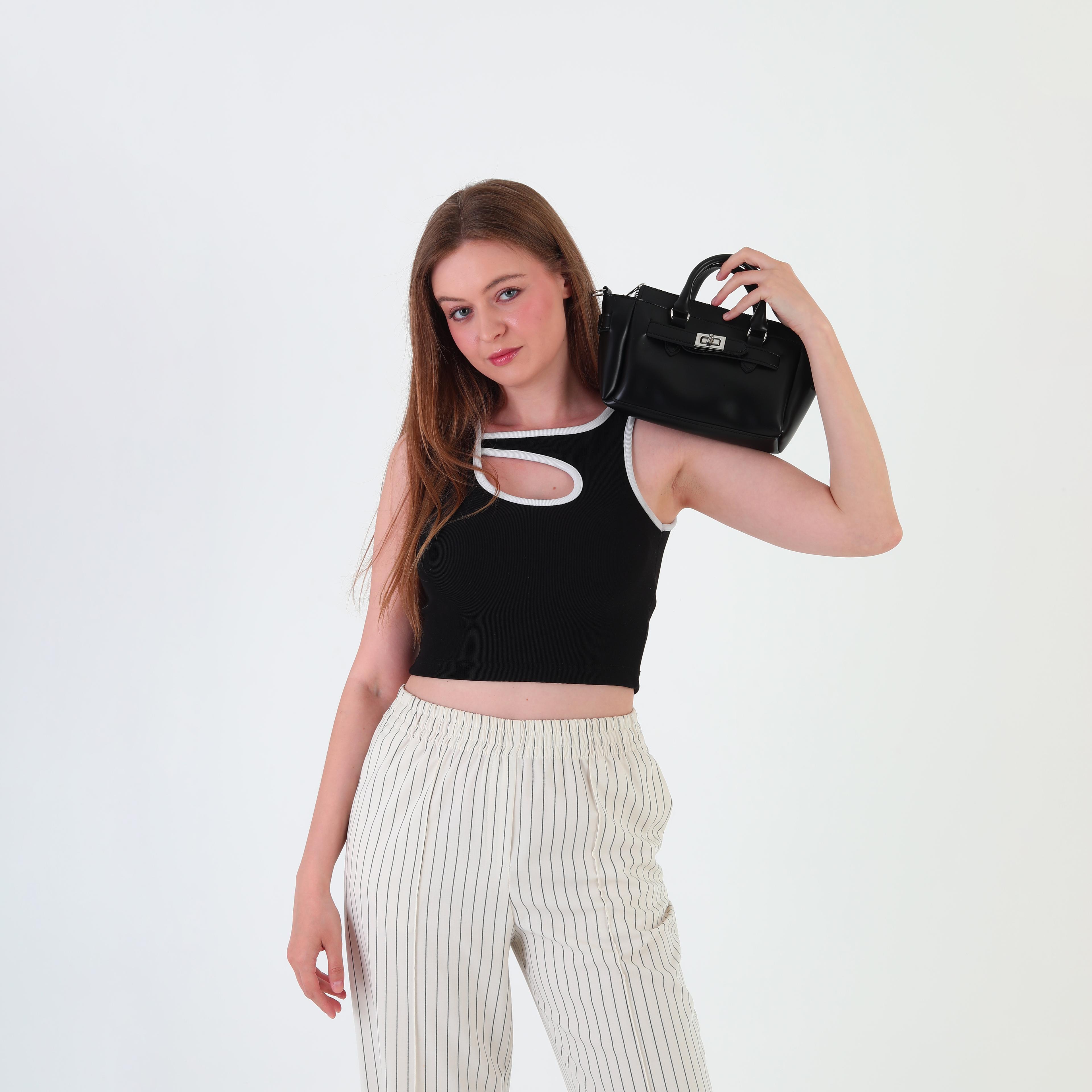 Sandra Kilit Detaylı Mini Çapraz Çanta