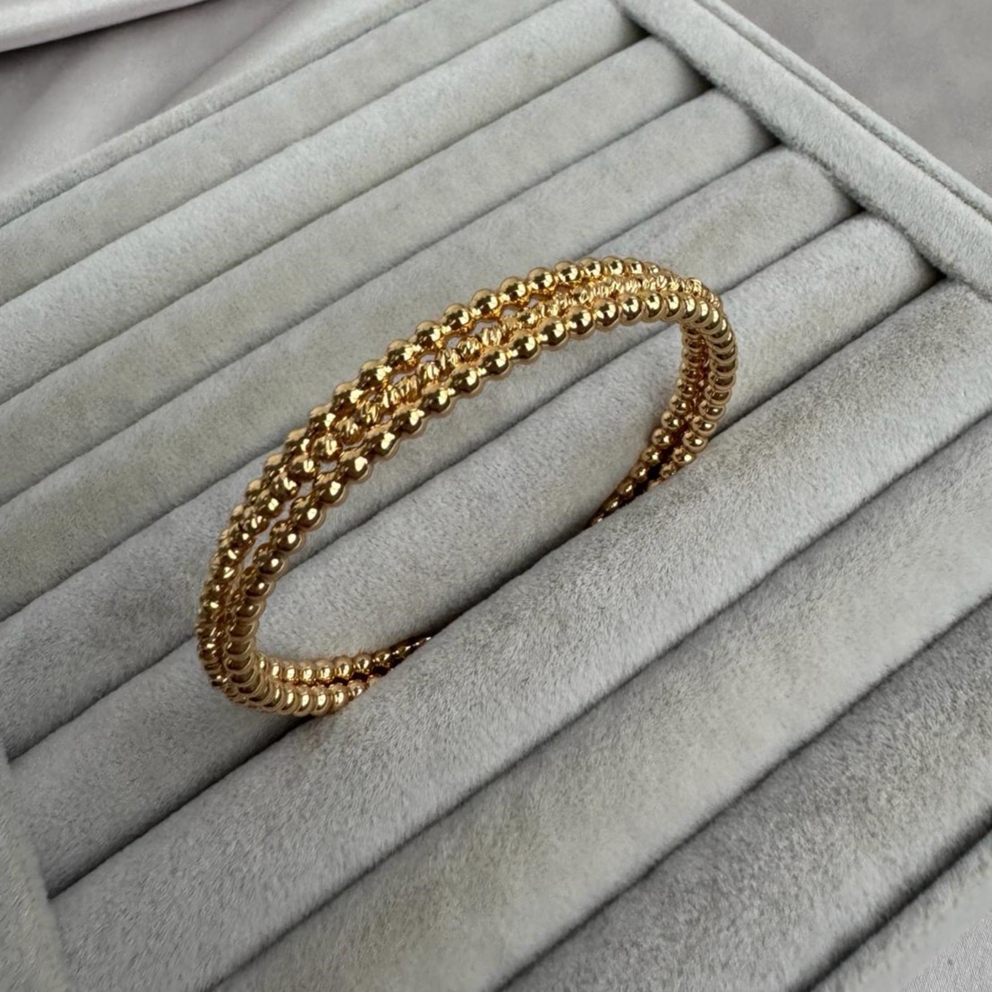 TOP DETAYLI GOLD BİLEKLİK