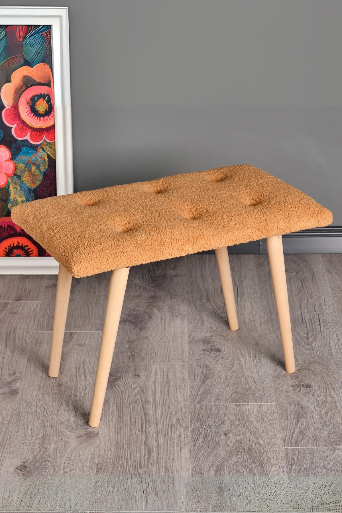 BENK Ahşap Ayaklı Retro  Puf | Kuzu Tüyü Bench Koltuk | Makyaj Pufu - Toprak