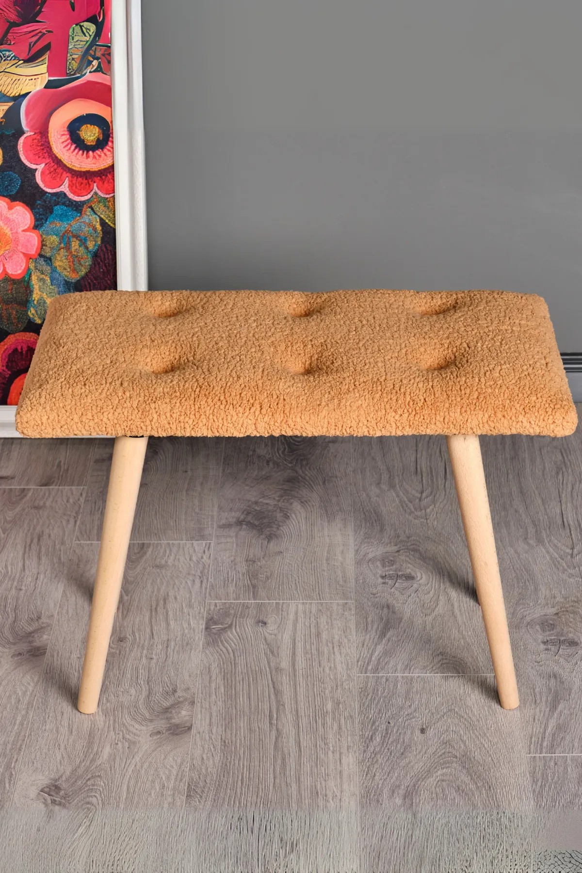 BENK - Retro  Puf | Ahşap Ayaklı | Kuzu Tüyü Bench Koltuk | Makyaj Pufu - Toprak