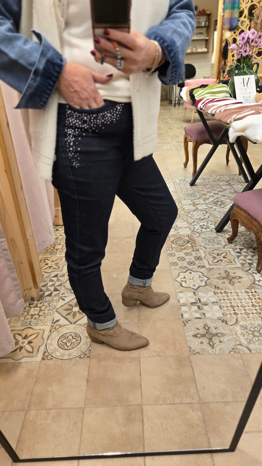 Cep Taş Detaylı Pantolon 