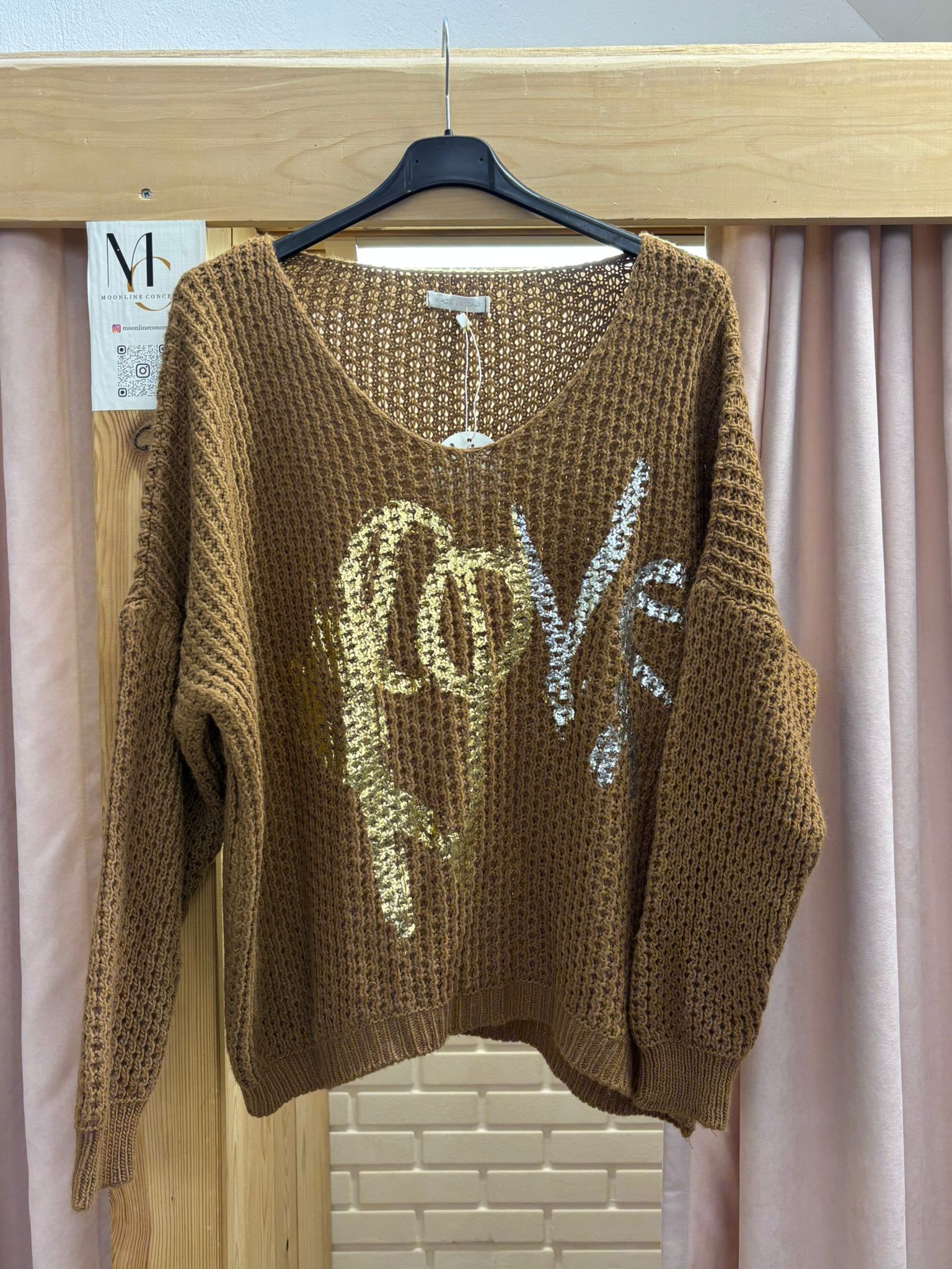 Önü Parlak Yazılı Kazak