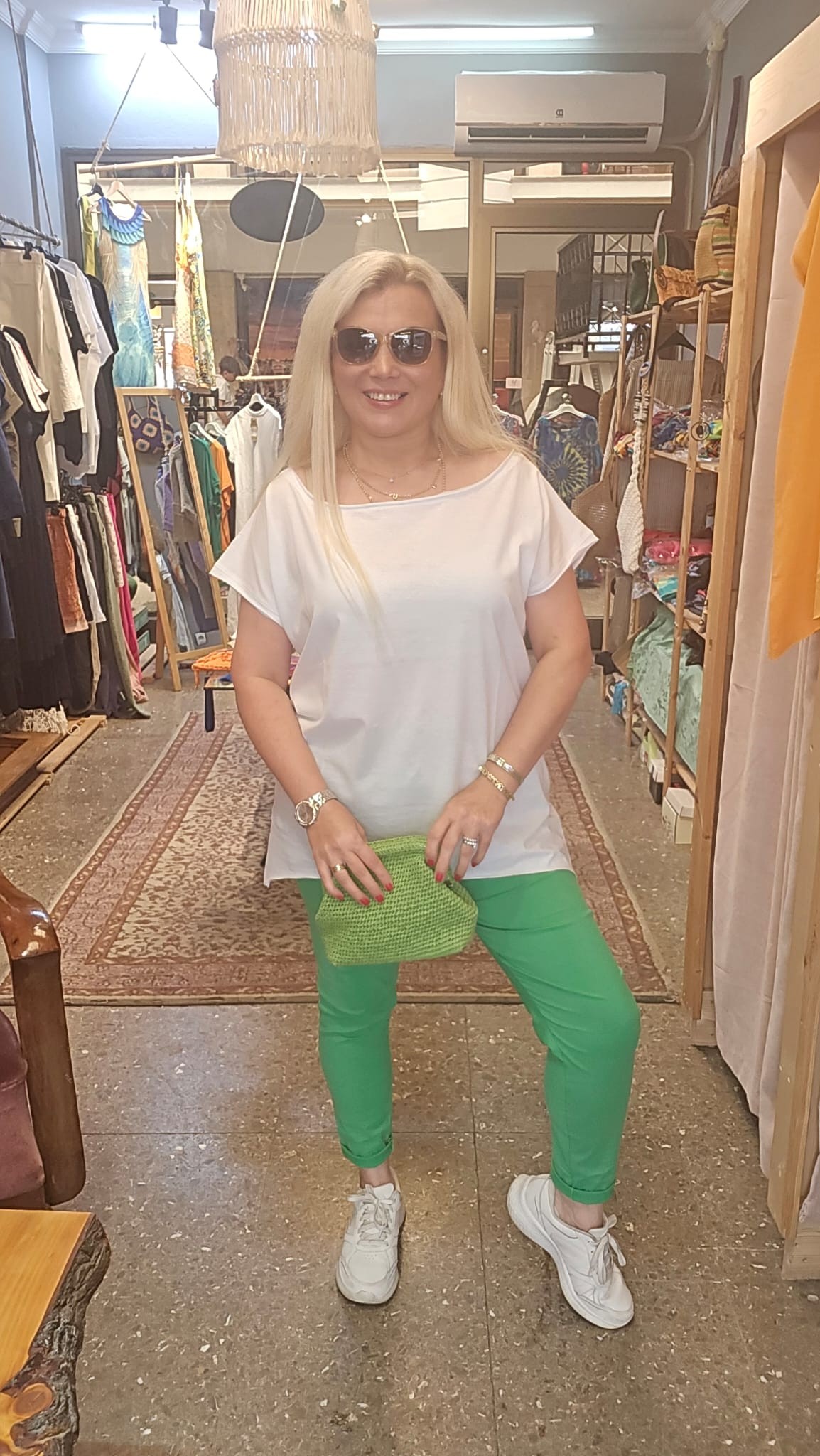 KAYIK YAKA TSHIRT - BEYAZ