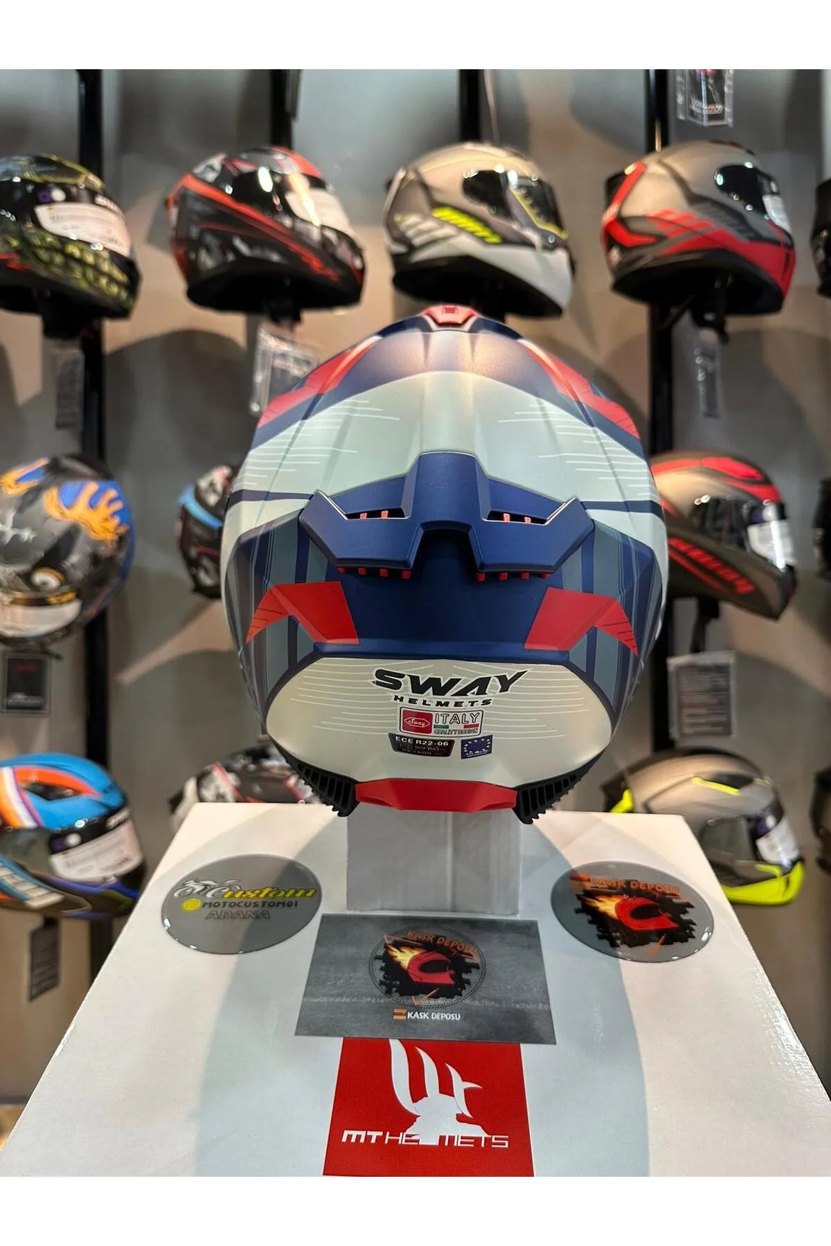 Sway 865 ST Titanyum Gri Full Face Kask