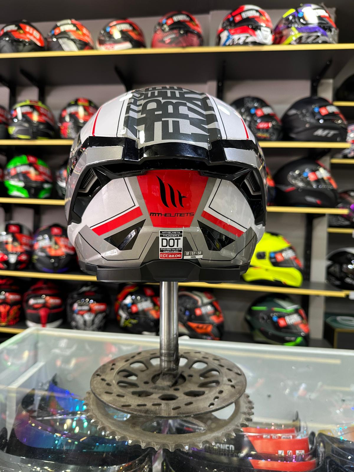 Thunder 4 SV Freeway A5 Parlak Kapalı Kask