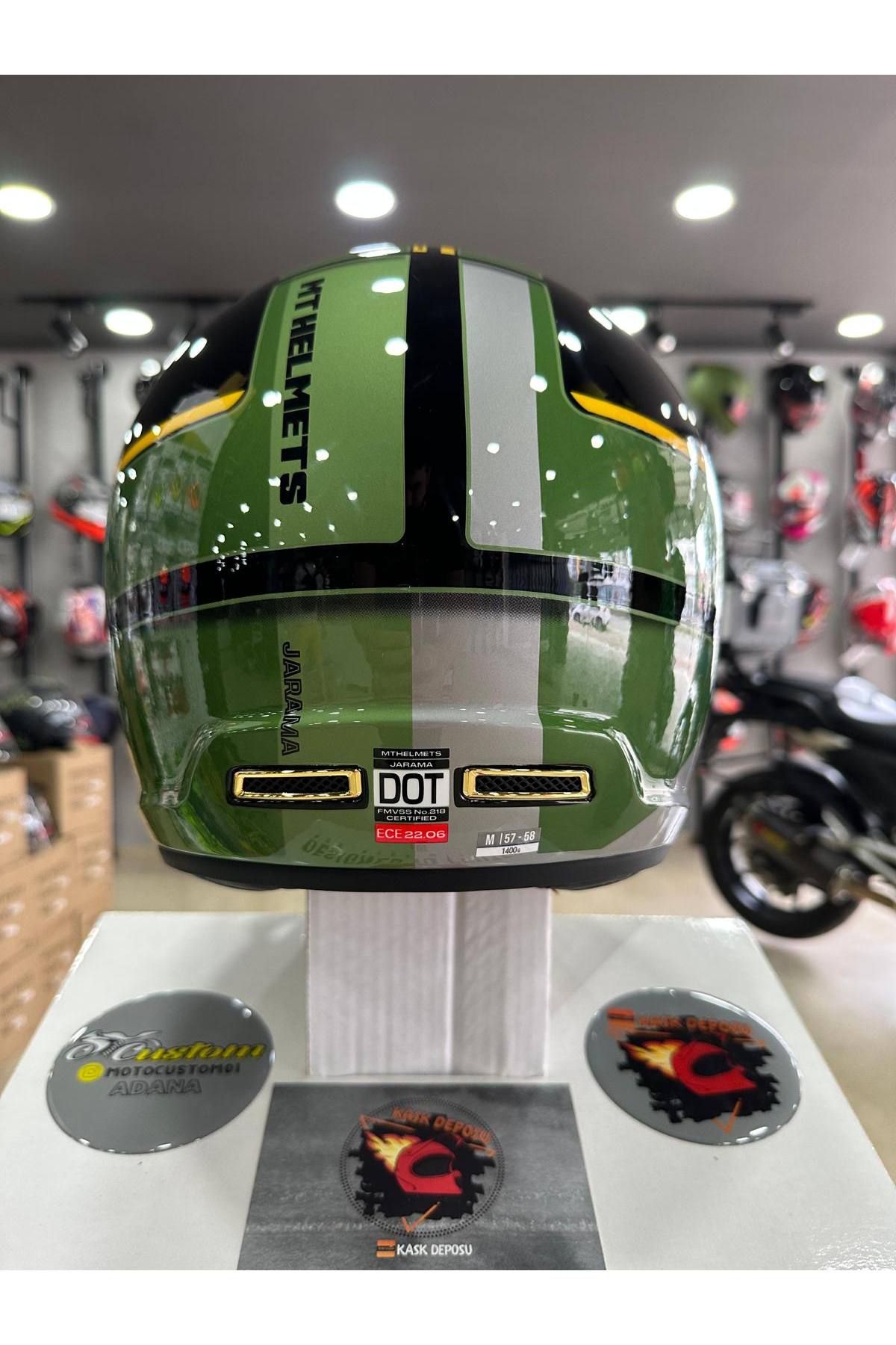 MT Helmets Jarama 68th C1 Parlak Siyah-Yeşil Motosiklet Kaskı