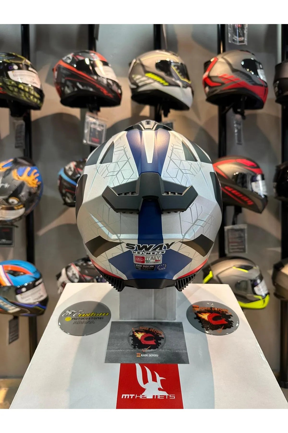 Sway 865 Evoque Titanyum Gri Full Face Kask