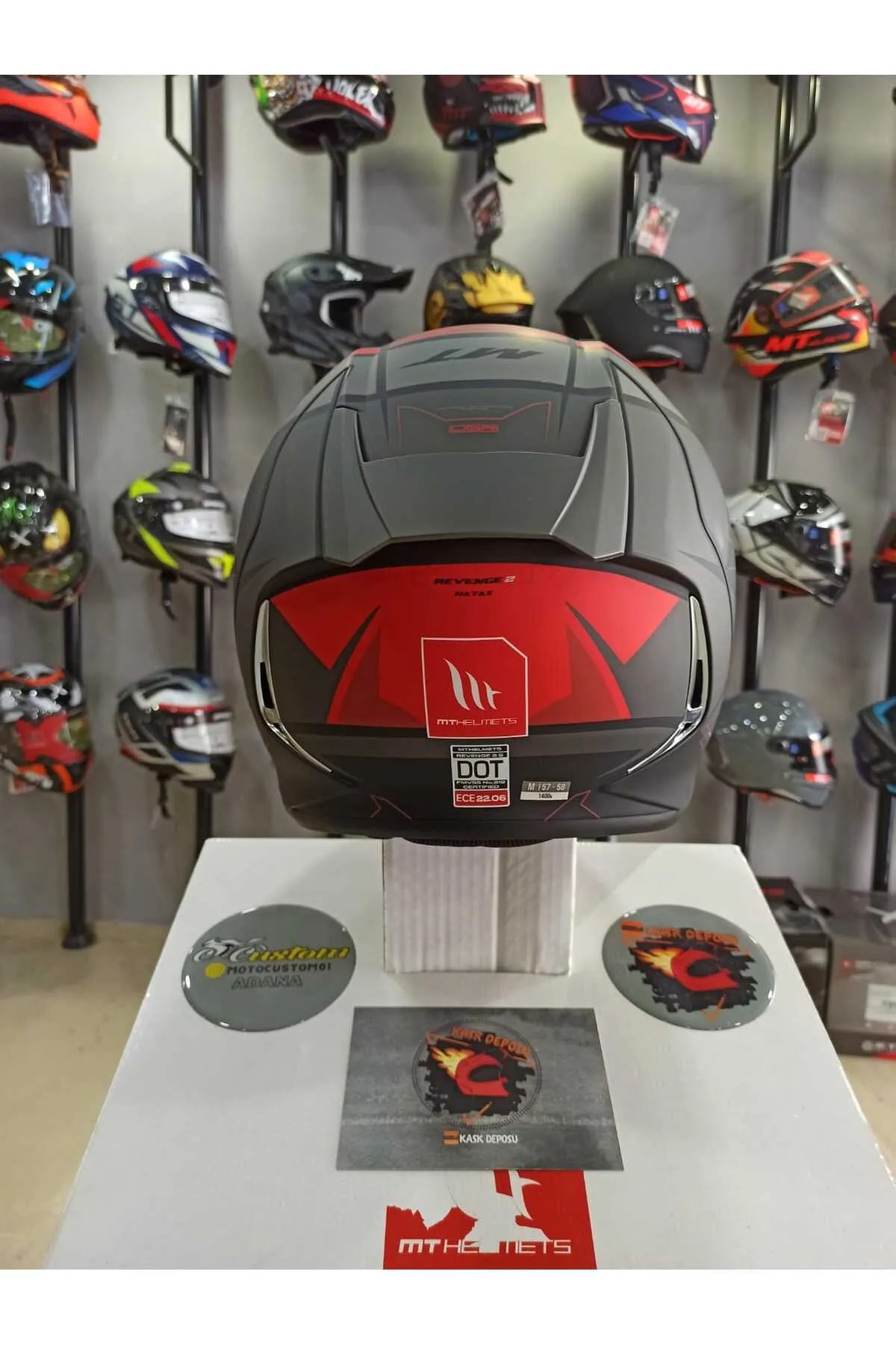 MT Helmets Revenge 2 S Hatax B5 Mat Kırmızı Full Face Kapalı Motosiklet Kaskı