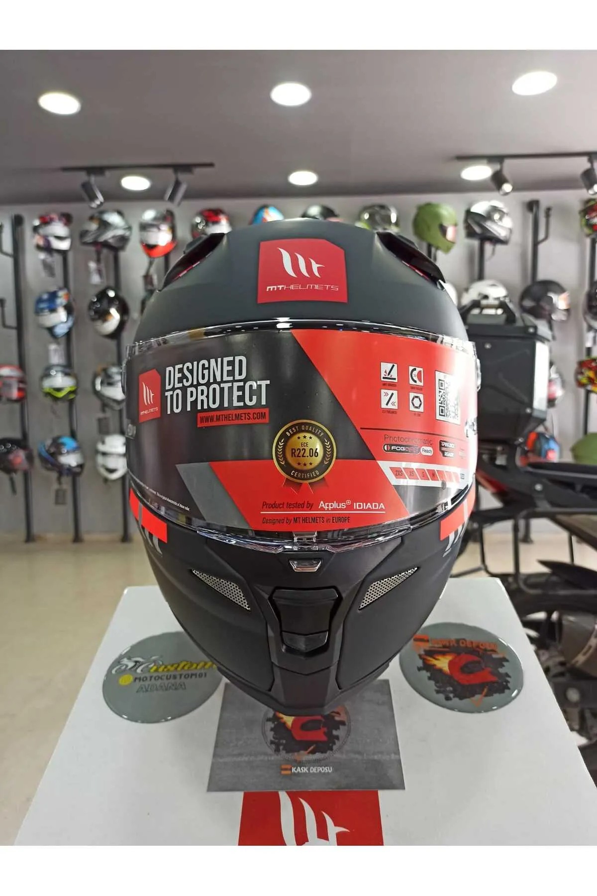 MT Helmets Revenge 2 S Solid A1 Mat Siyah Full Face Kapalı Motosiklet Kaskı