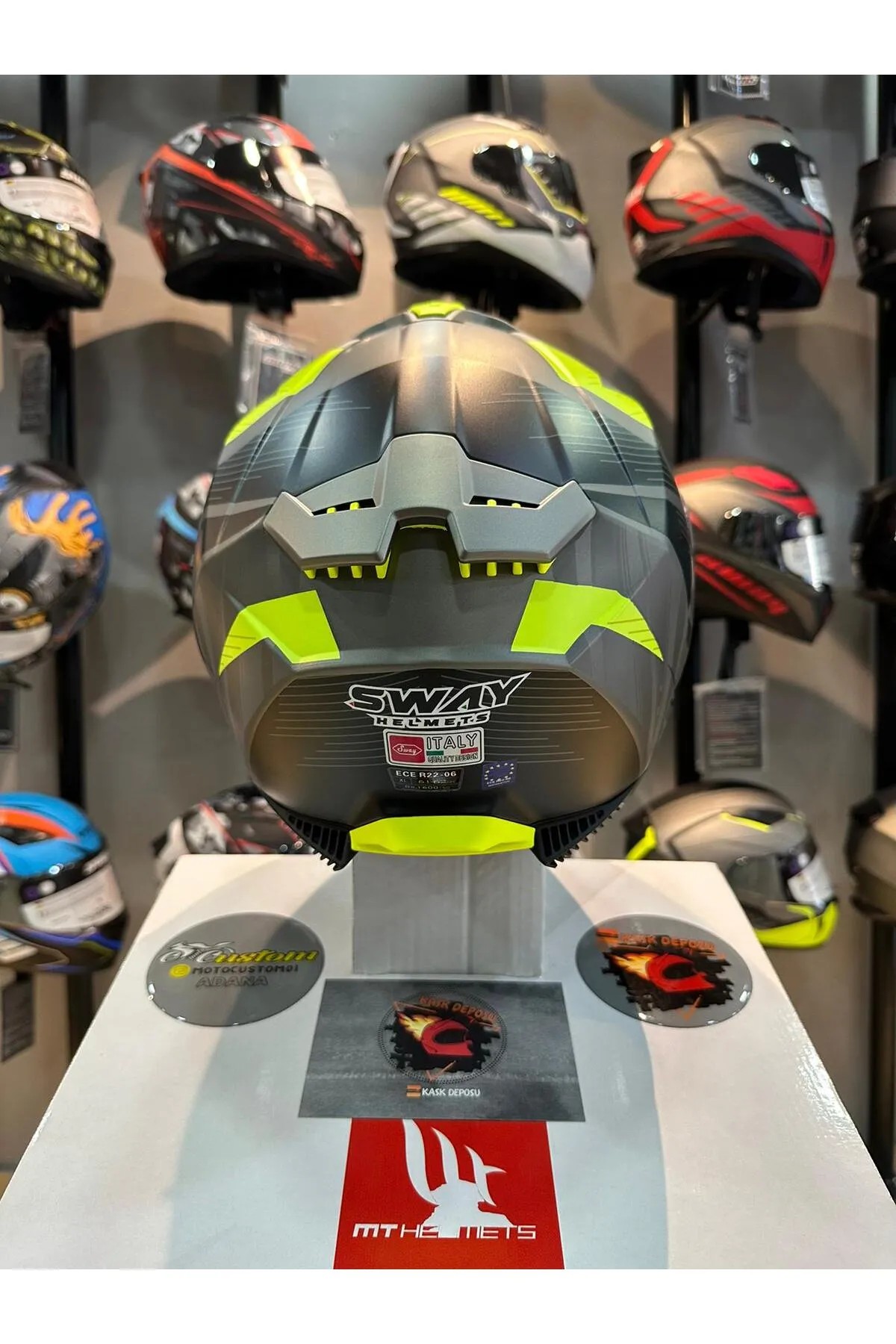 Sway 865 Titanyum Sarı Full Face Kask
