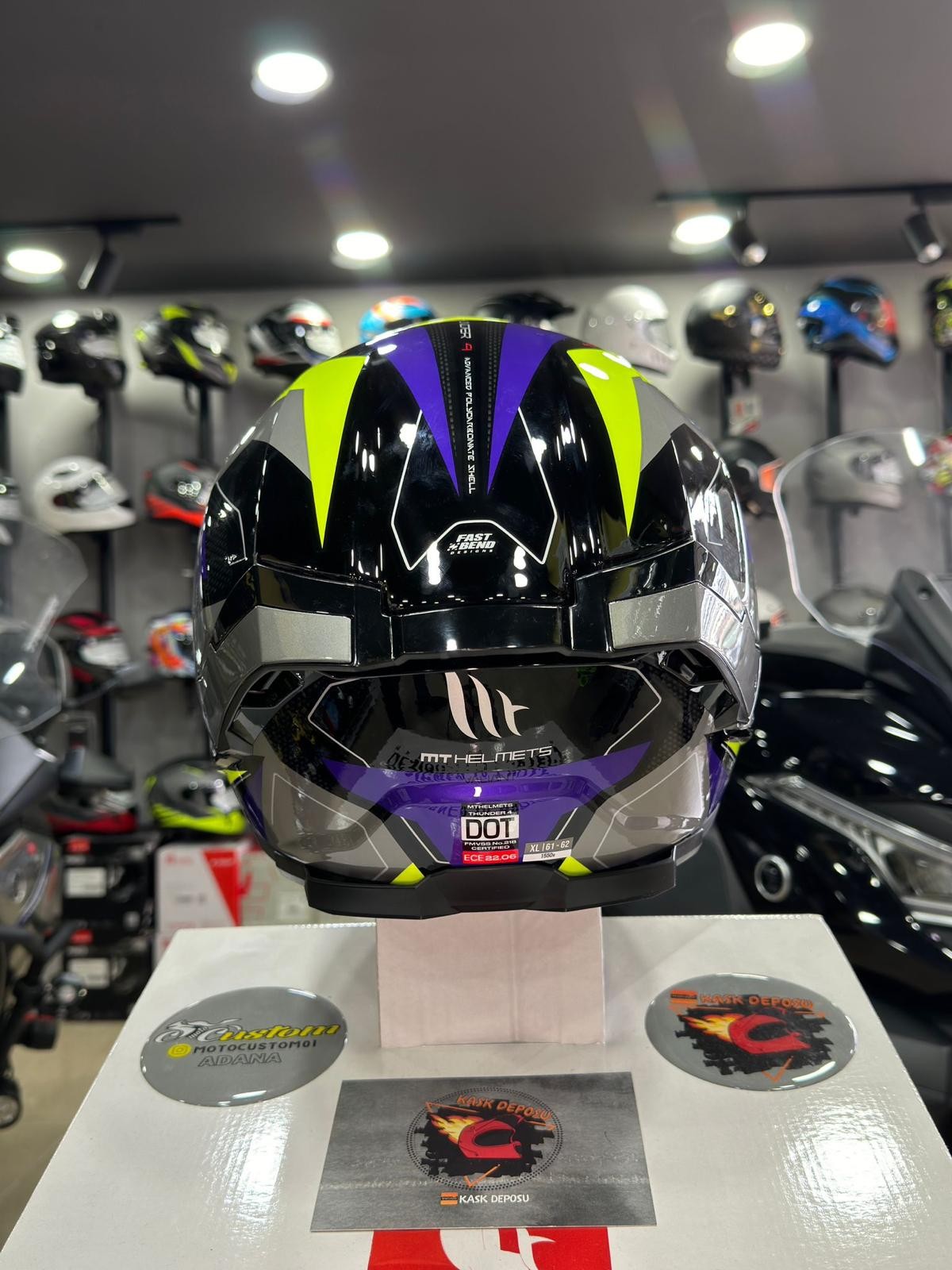 MT Helmets Thunder 4 SV Valiant B2 Parlak Gri