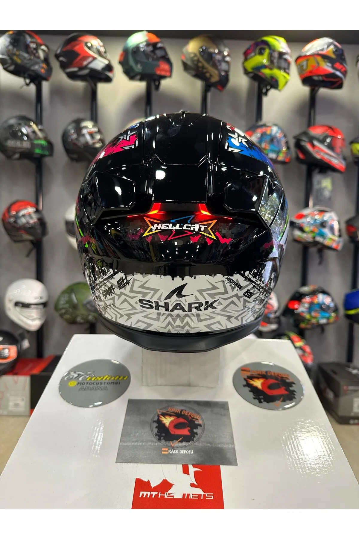 Shark Skwal İ3 Hellcat-KUB