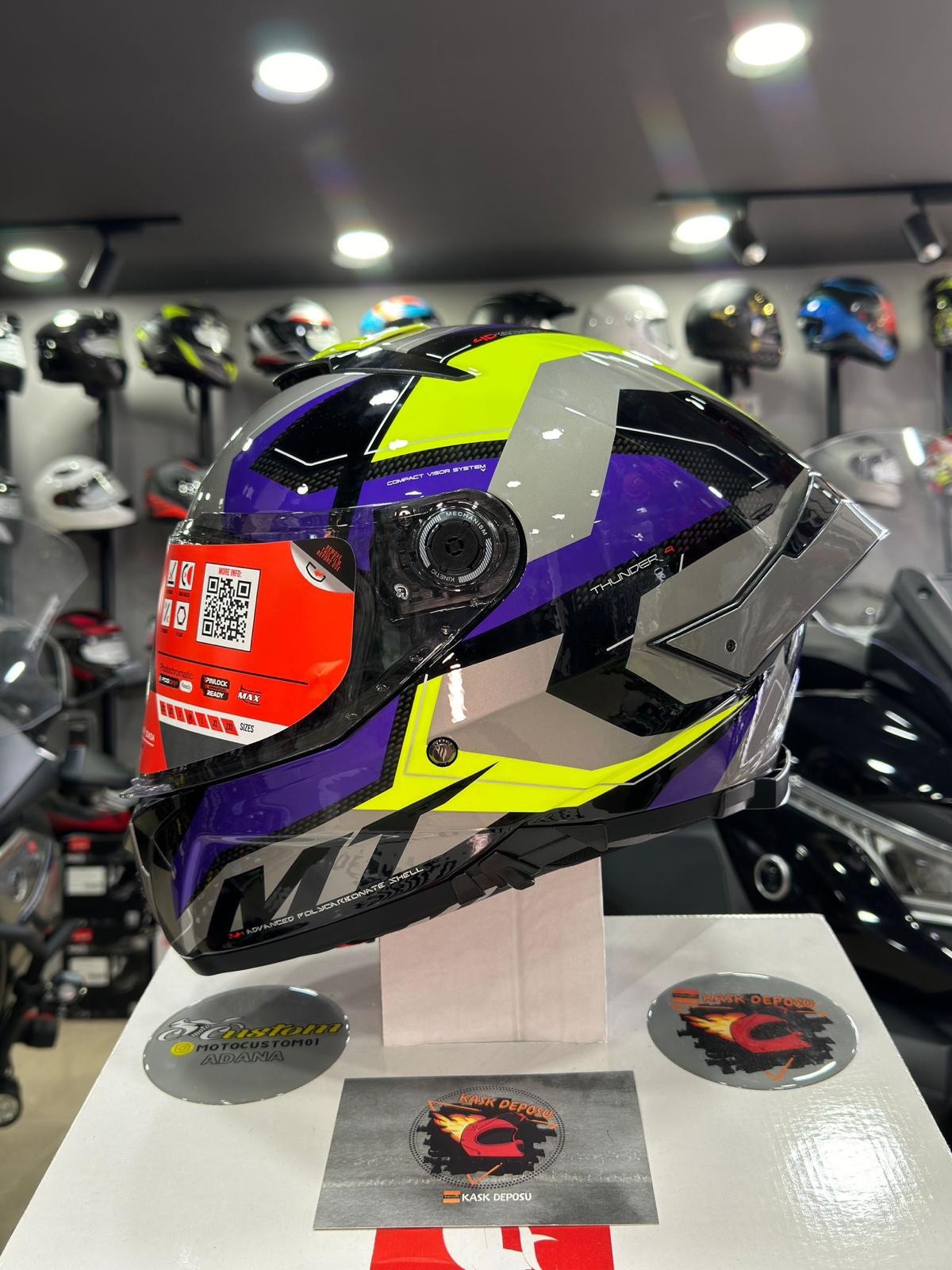 MT Helmets Thunder 4 SV Valiant B2 Parlak Gri