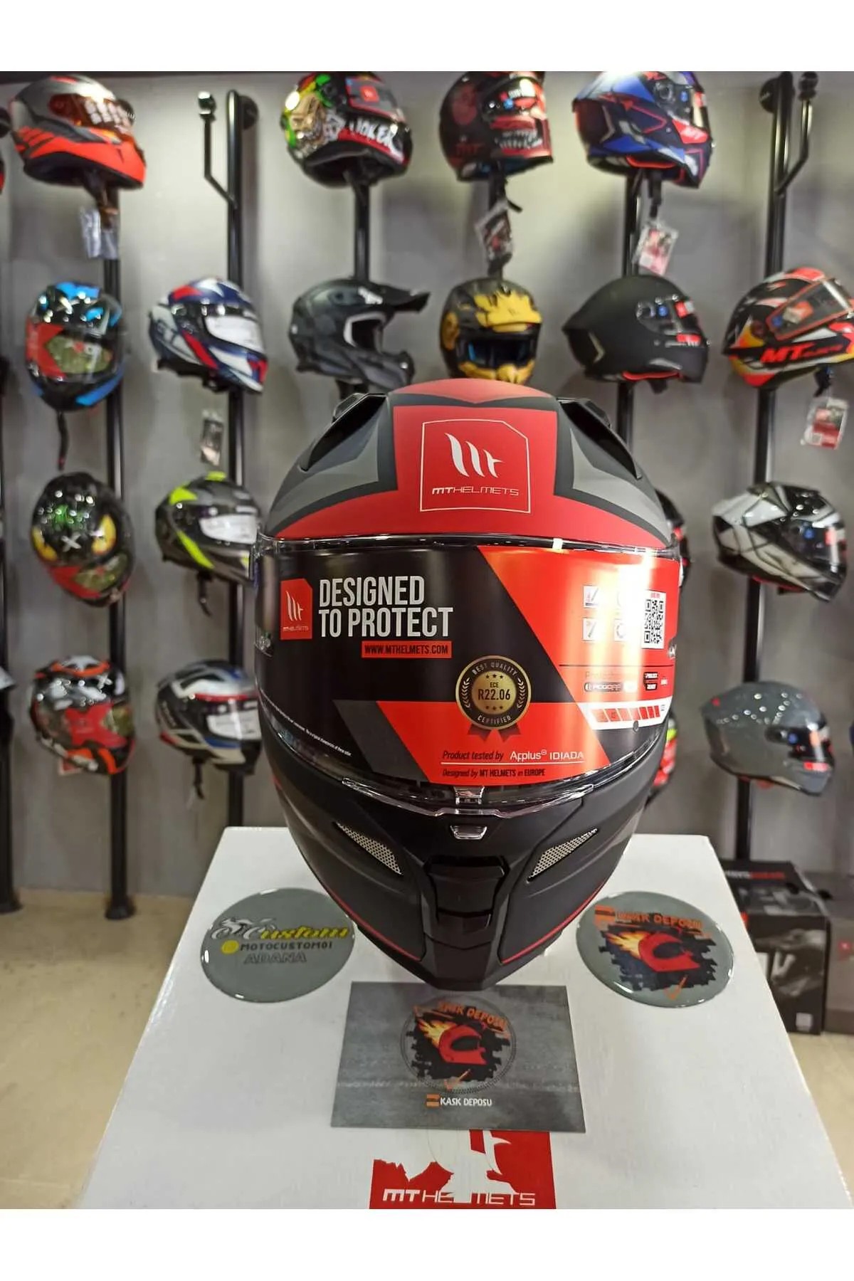 MT Helmets Revenge 2 S Hatax B5 Mat Kırmızı Full Face Kapalı Motosiklet Kaskı