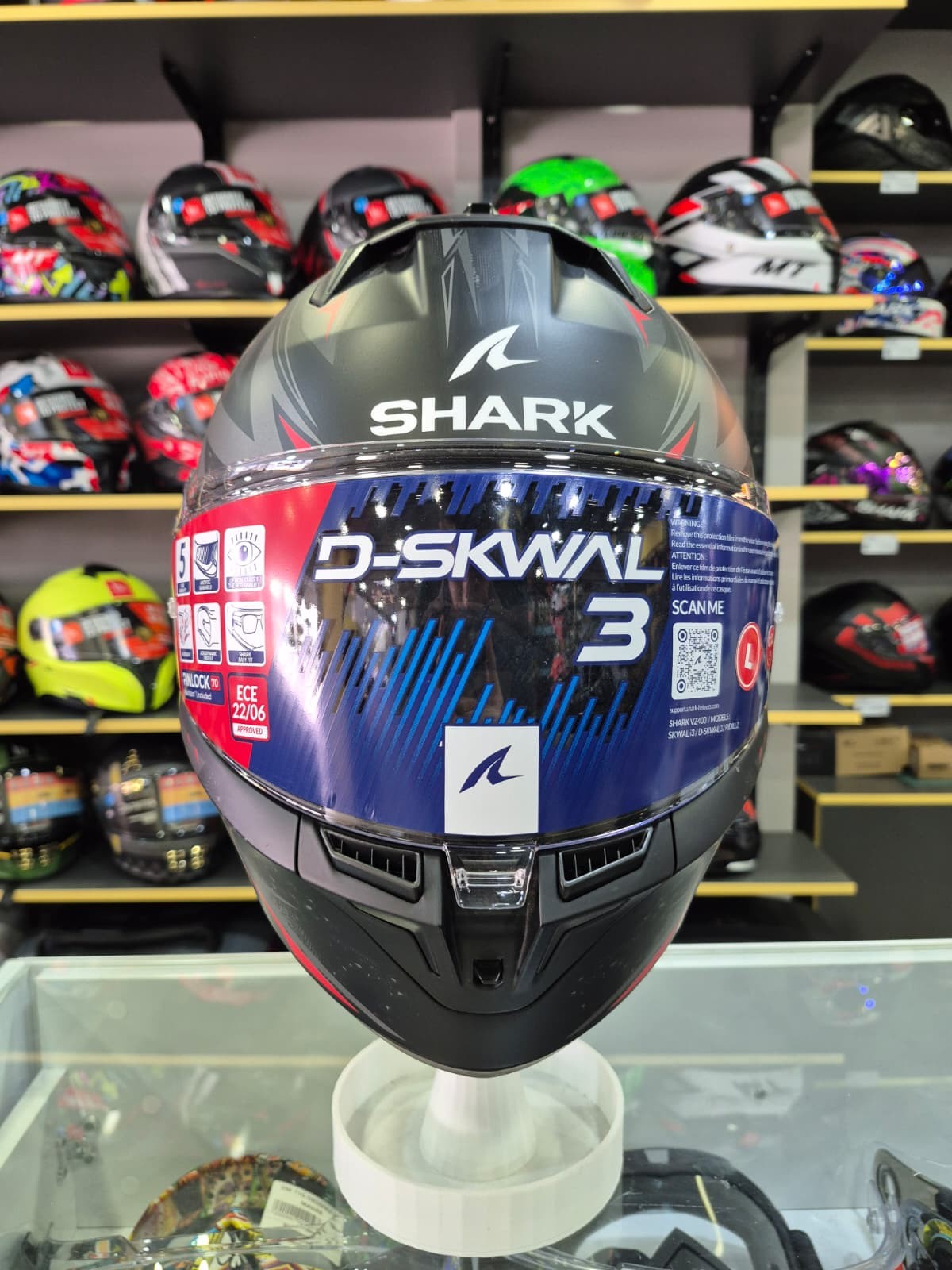 D-Skwal 3 Blast-R Mat Kapalı Kask KAR