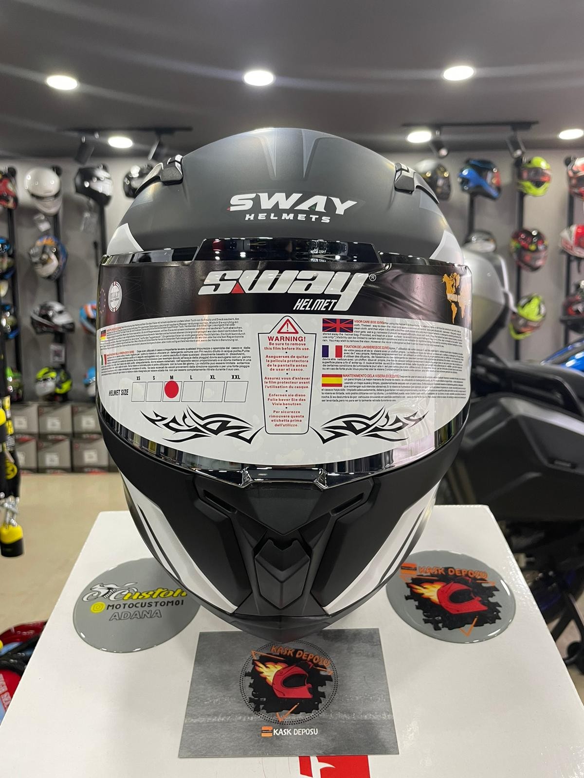Sway SW820 Dakar 1 Kapalı Kask