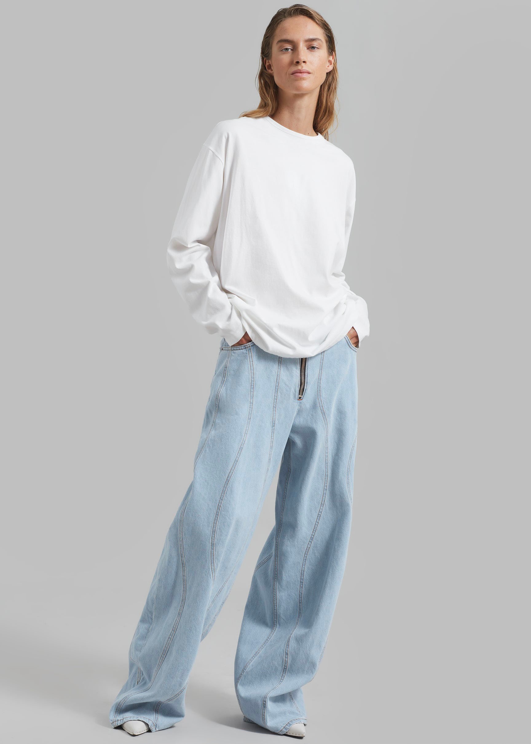 Beyaz Bisiklet Yaka Uzun Kollu Oversize Tişört