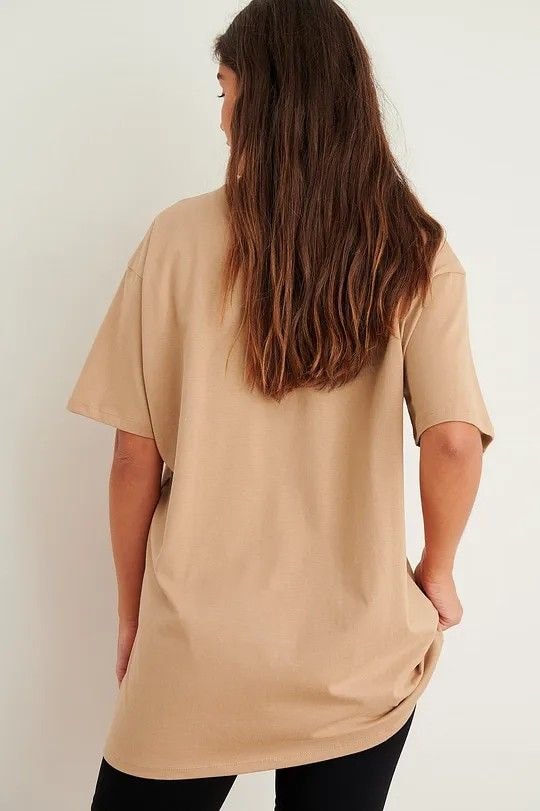 Bej Bisiklet Yaka Kısa Kollu Oversize Tişört